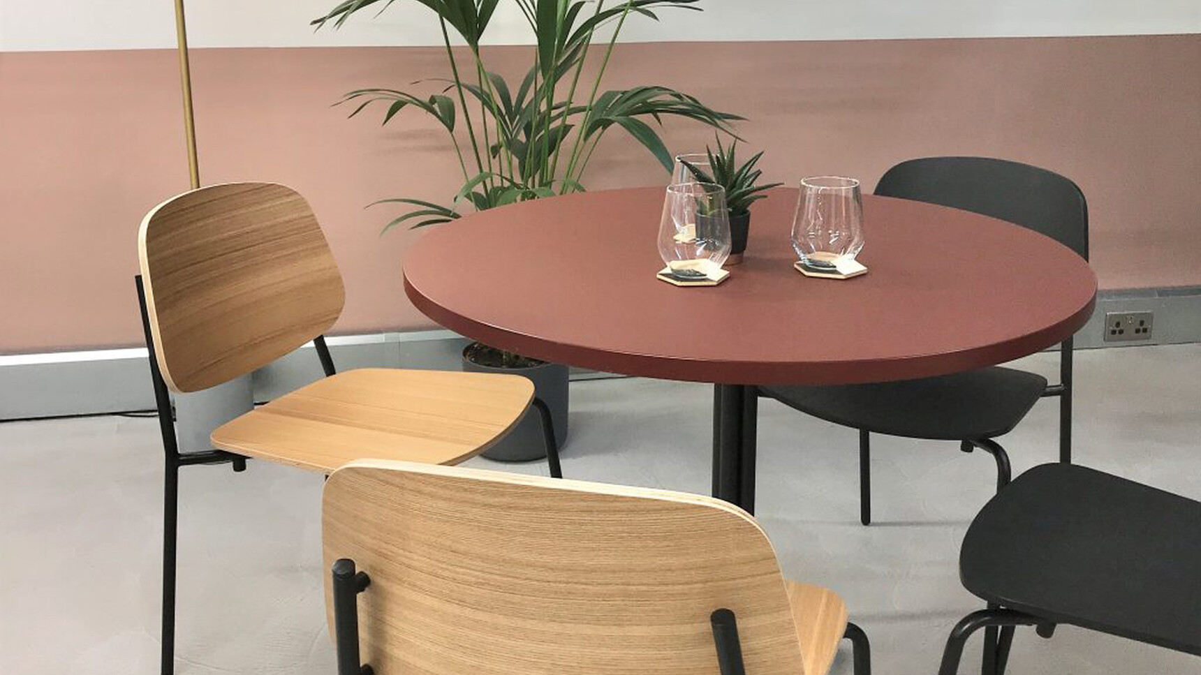 Workstories Platform Café Chair Family Image