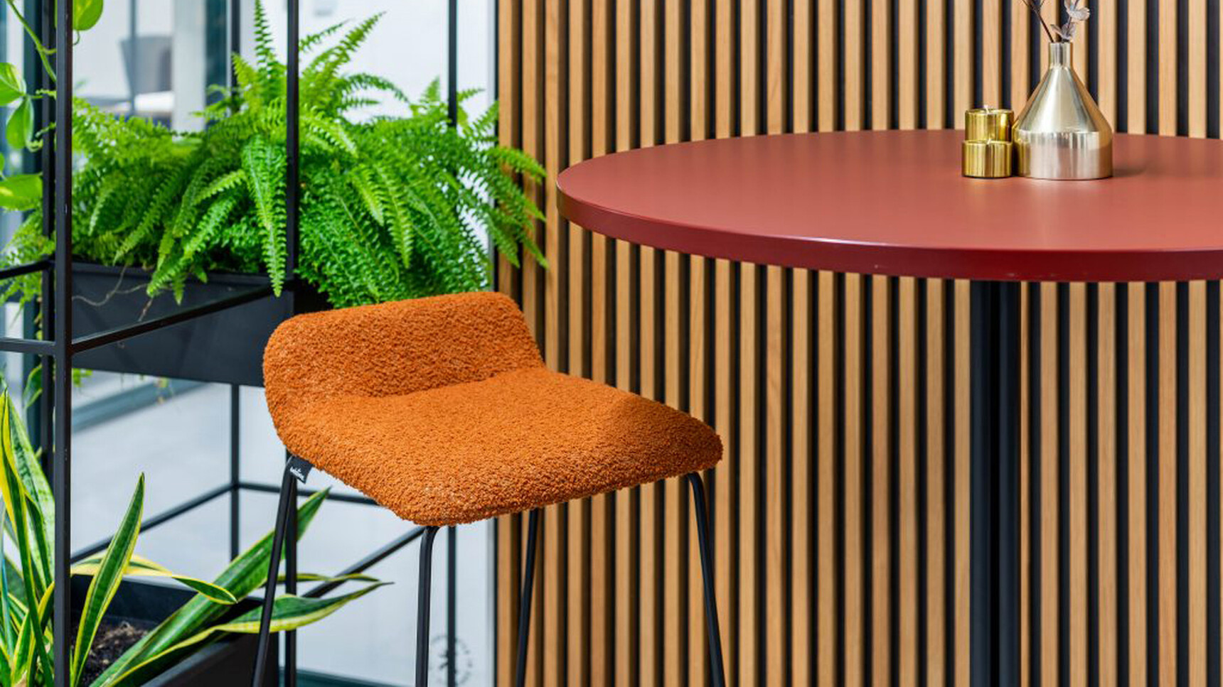 Workstories Lolli High Upholstered Stool Detail Image