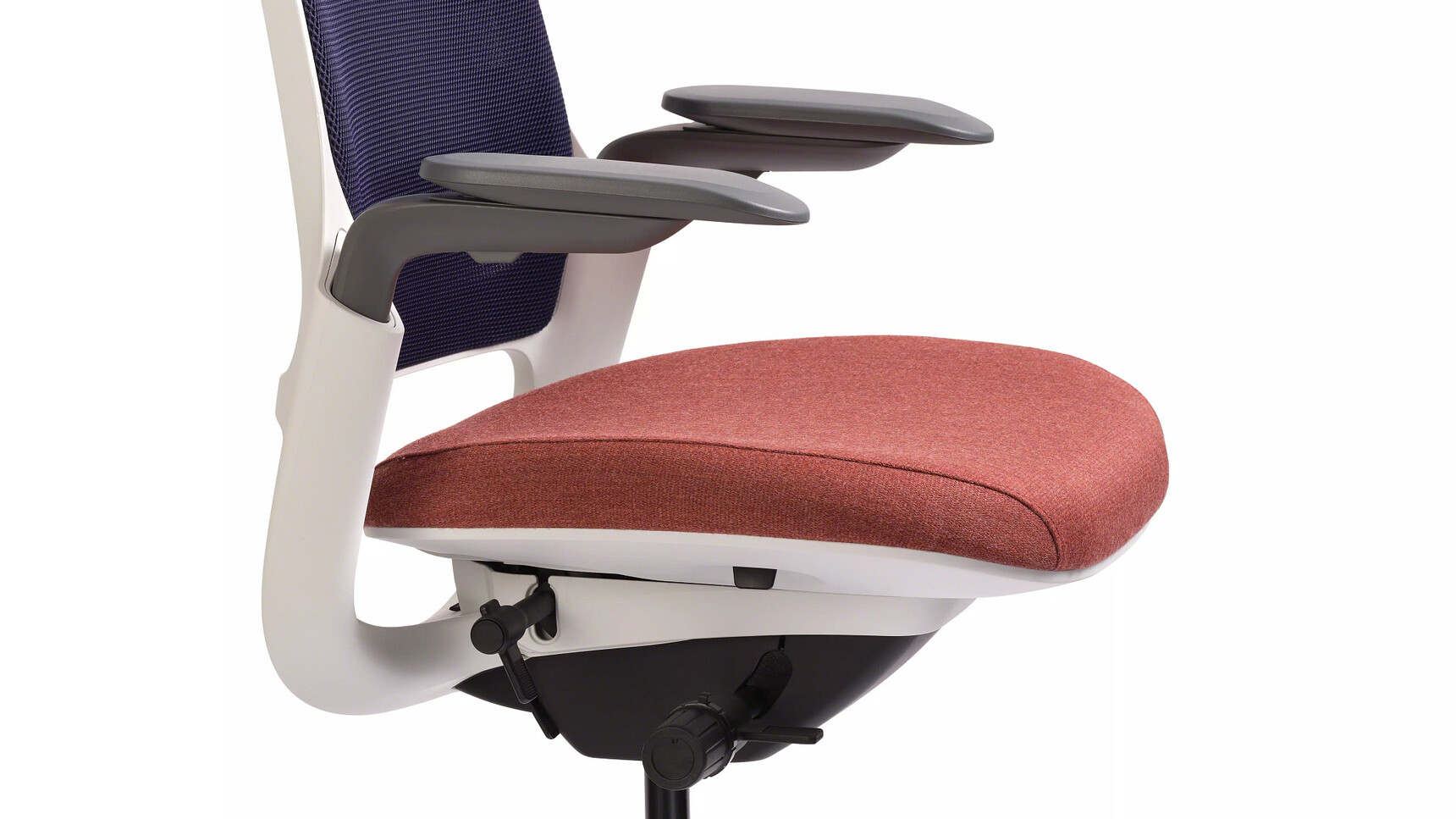 Steelcase Series 1 Office Chair With Headrest Detail Image