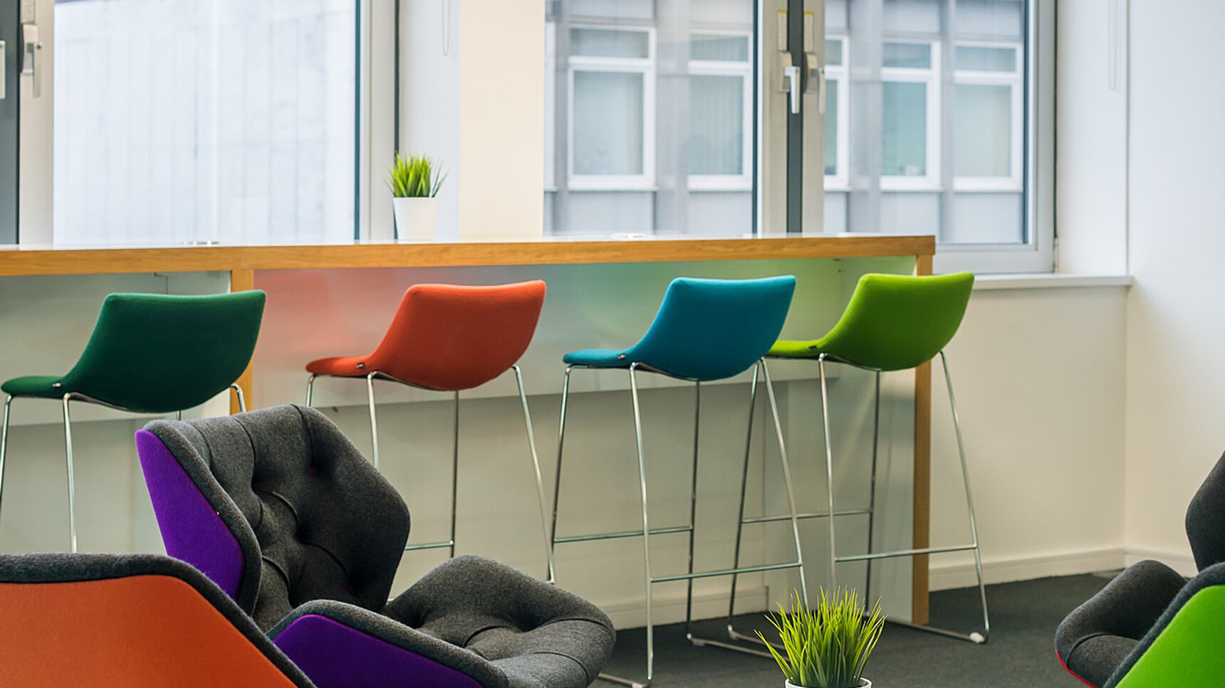 Elite Office Furniture Escape Stools With Chrome Sled Base Family Image