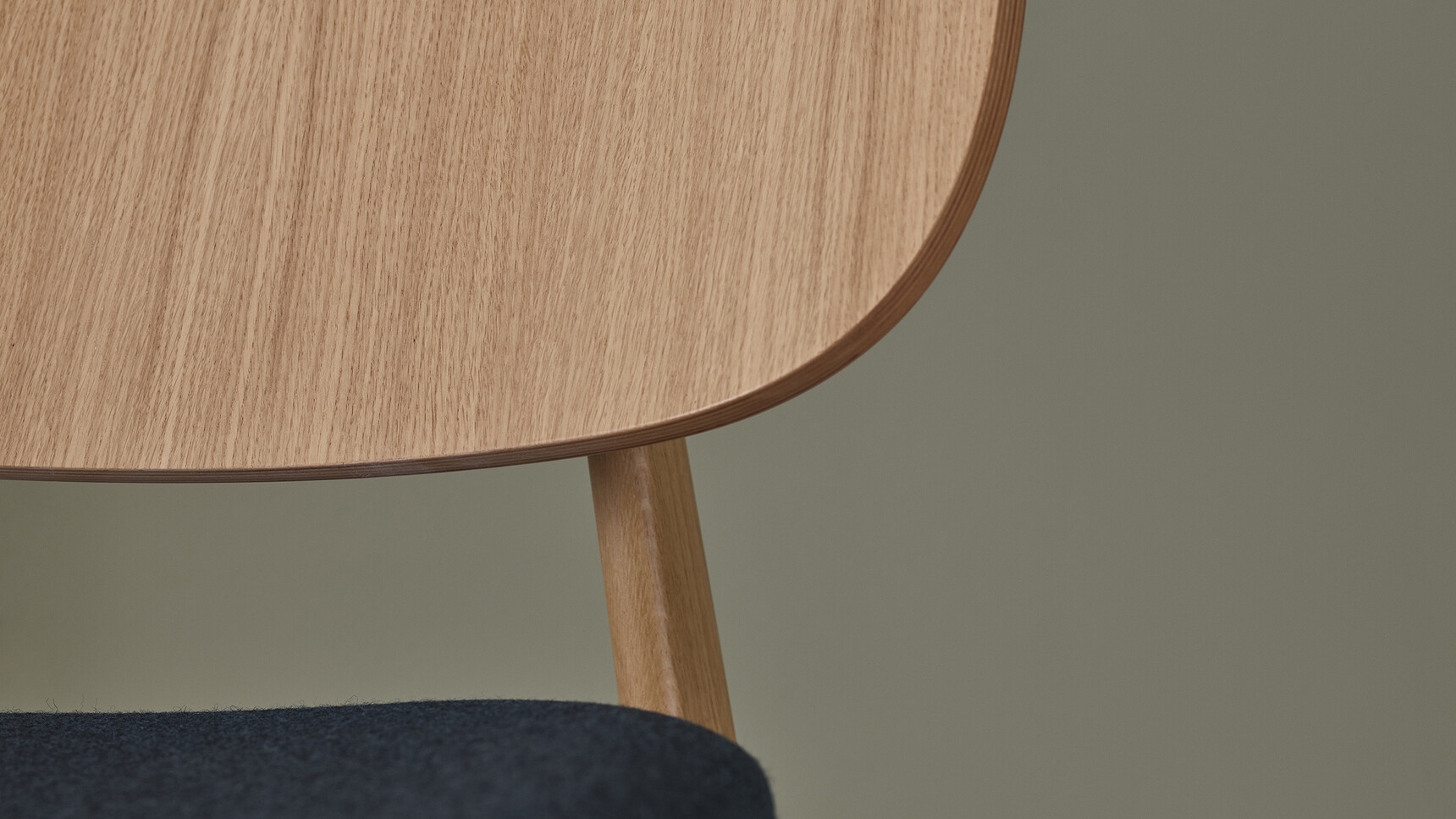 Modus PLC Lounge Chair Oak With Upholstered Seat Detail Image
