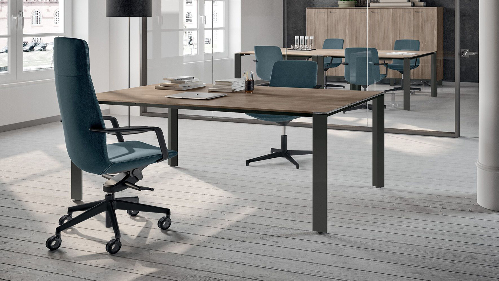 Quadrifoglio X7 Melamine Goalpost Leg Desk In Office Setting