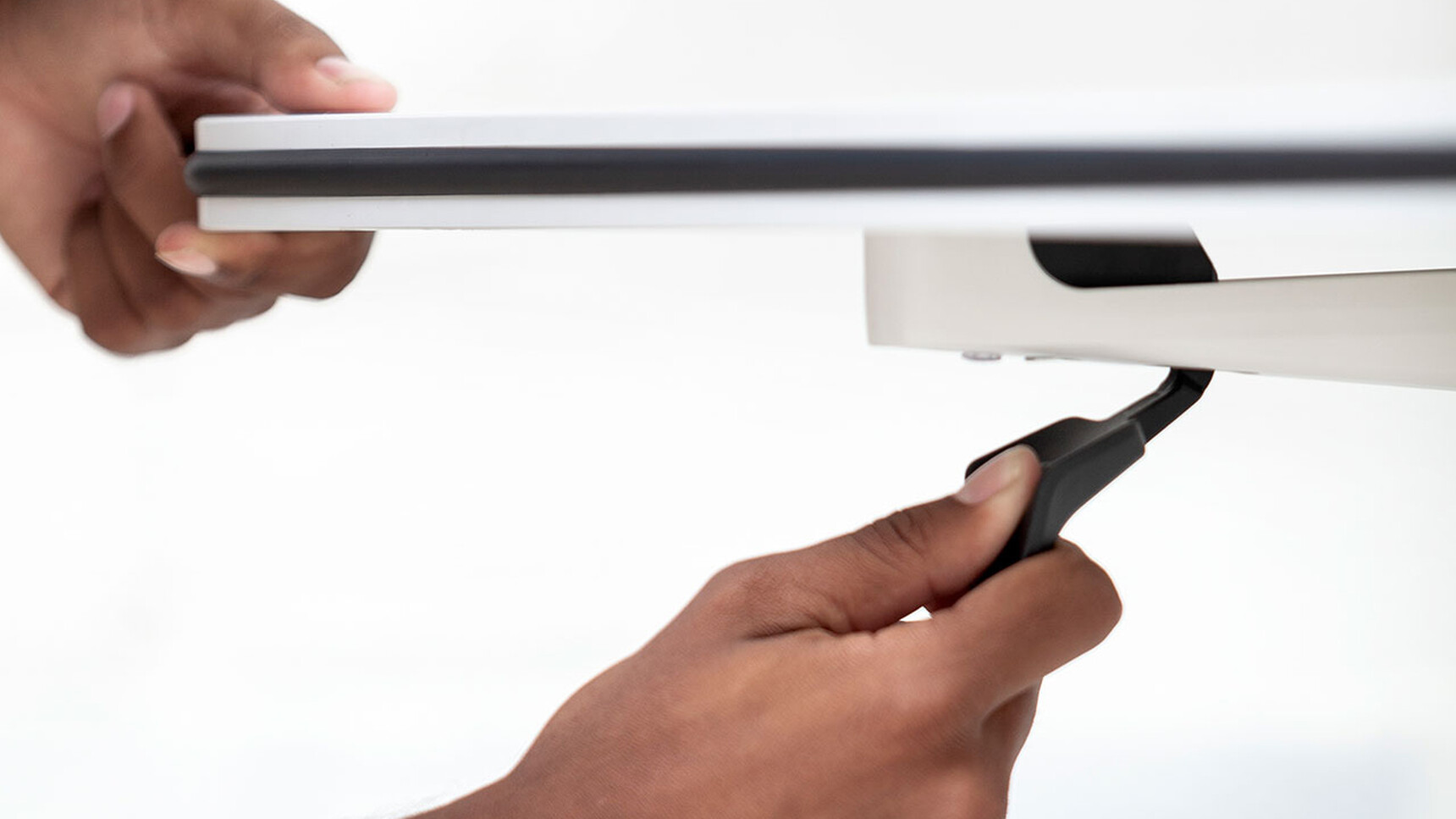 Actiu Talent Series 500 Height Adjustable Desk White Finish Showing Adjusting Flip Top Detail Image