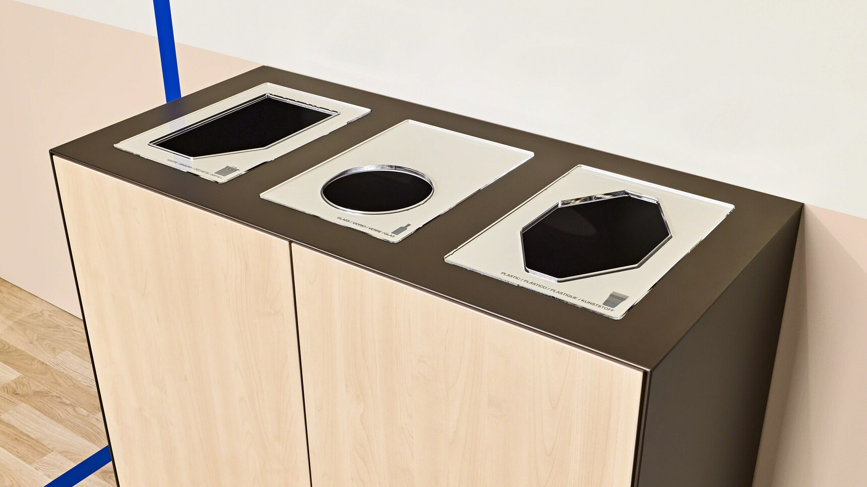 Steelcase Volum Art Recycling Station Detail Image