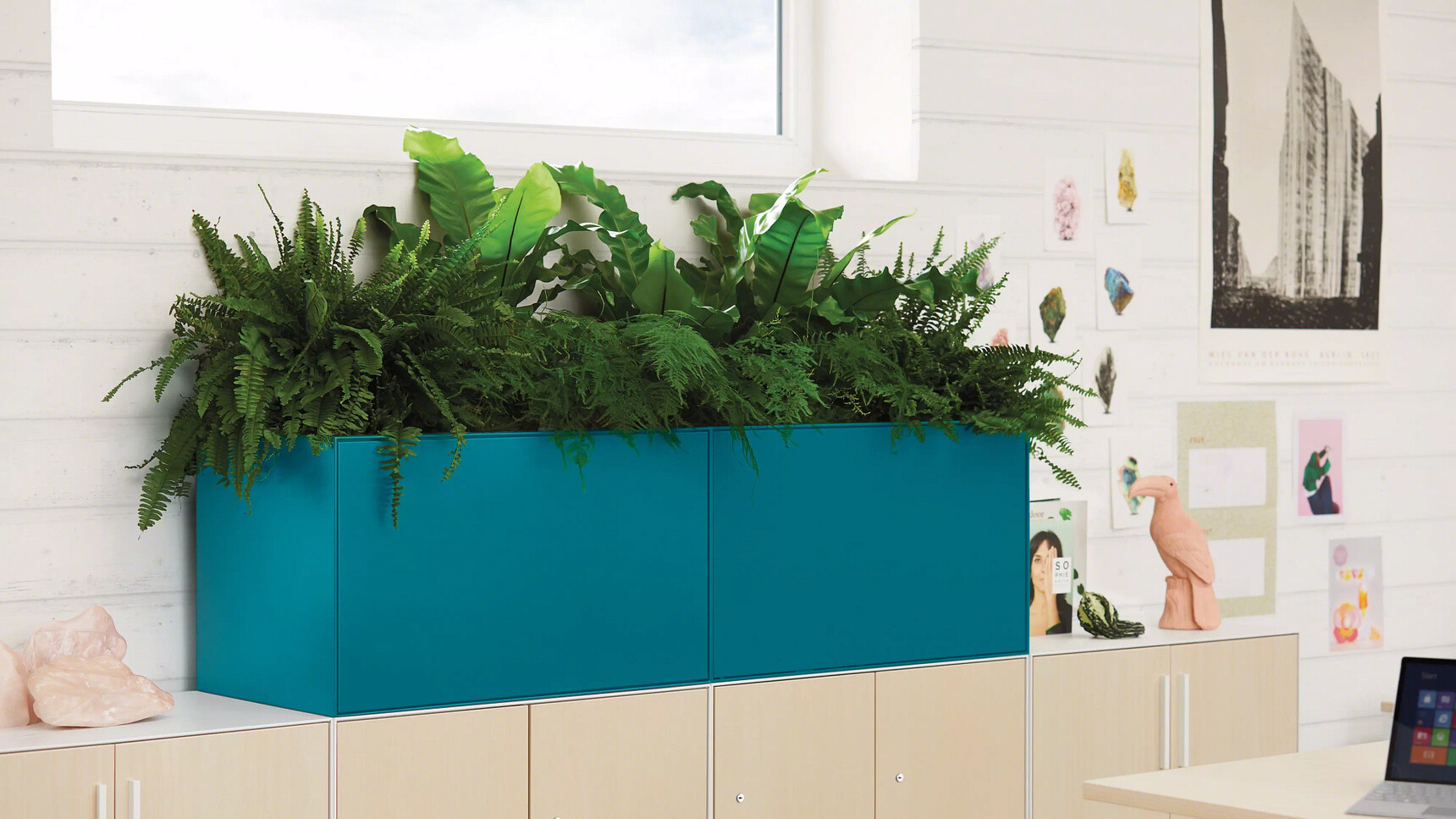 Steelcase Volum Art Planter Detail Image