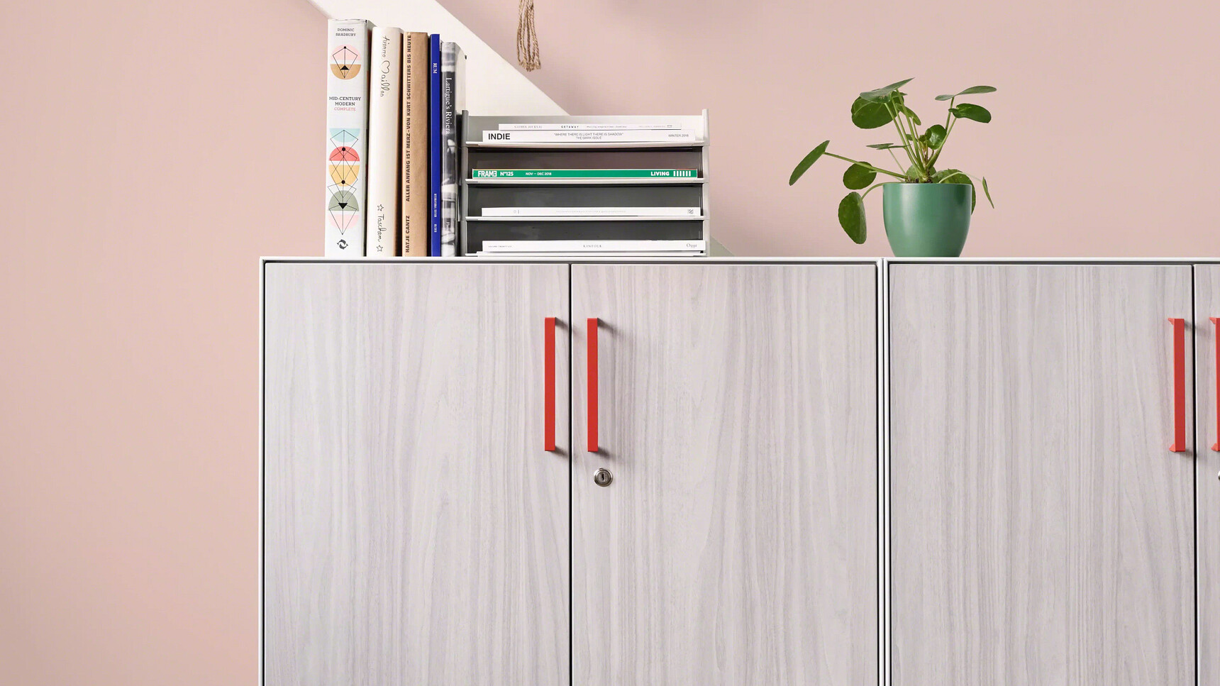 Steelcase Volum Art Cupboard Hinged Décor Doors Detail Image
