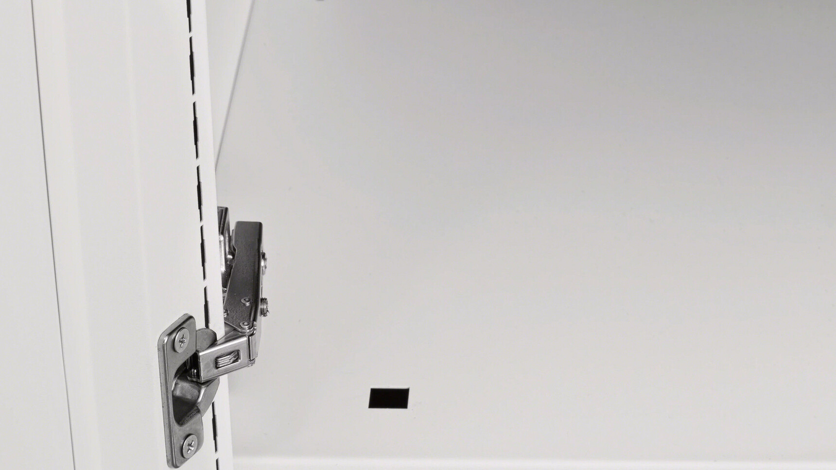 Steelcase Volum Art Cupboard Hinged Glass Doors Detail Image Of Hinge