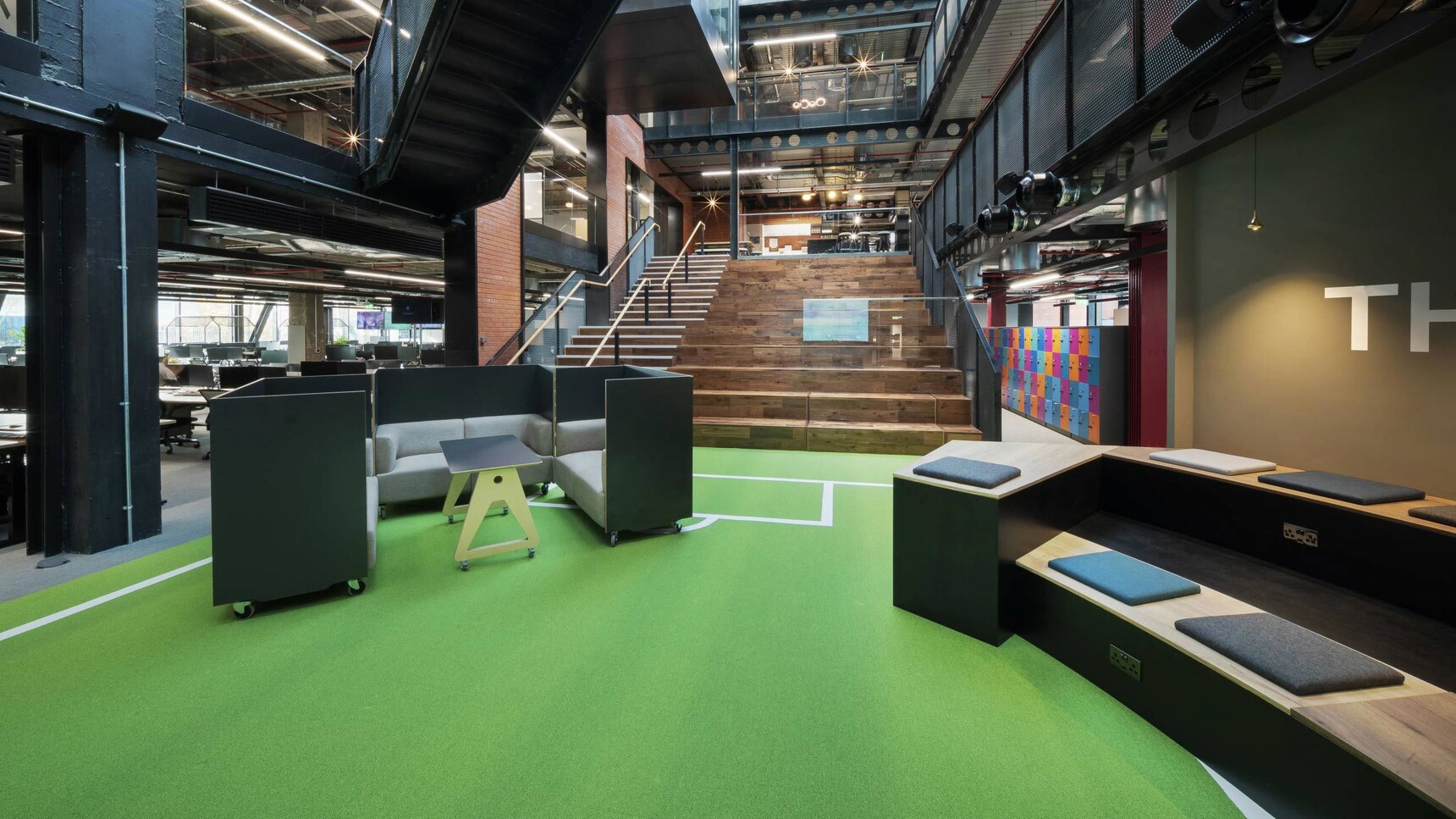 Three Connection Nomad High Back Booth Sofas On Castors In Office Setting