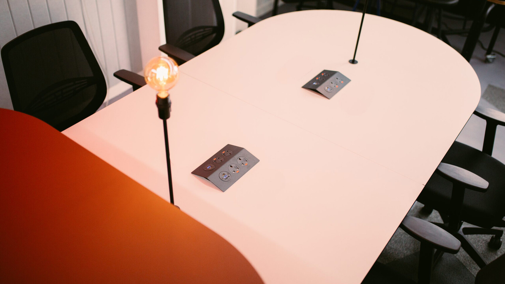 Connection Co. Table Poseur Height Table White Top With Power And Light Cutouts Detail Image