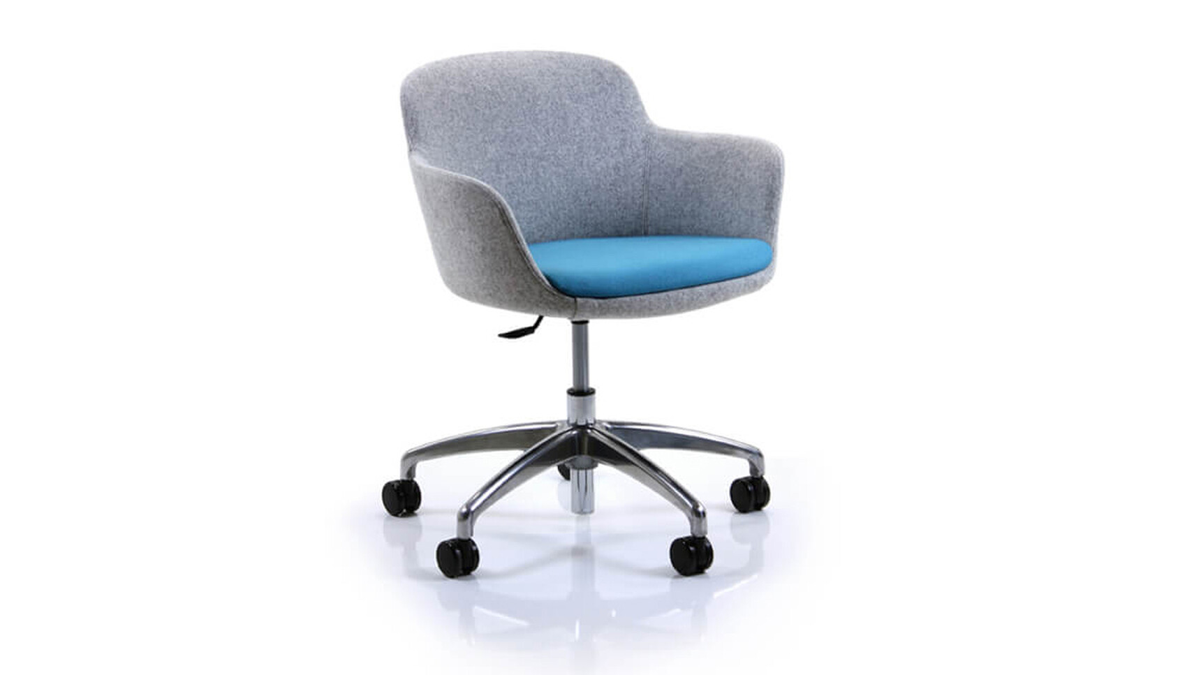 Verco Danny Medium Back Tub Chair With Five Star Base Family Image