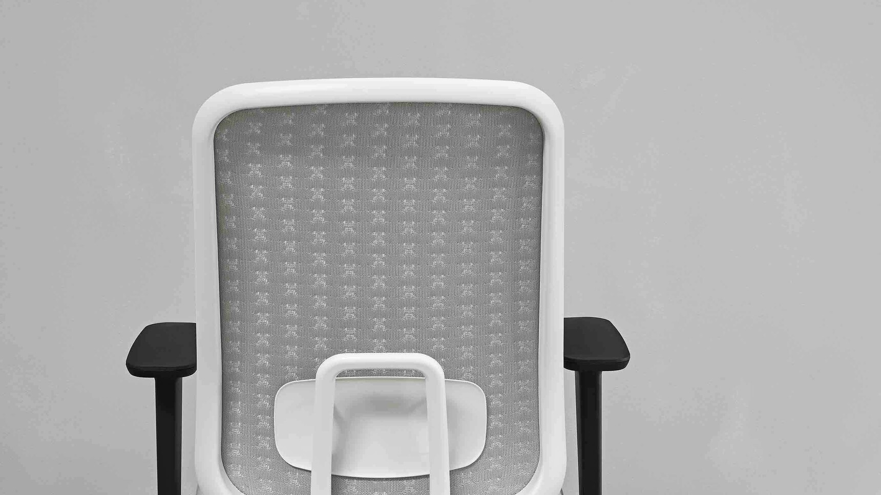 Boss Design Products Furniture Sia Mesh Back Office Chair Cloud Seaqual Knitted Back Detail Image