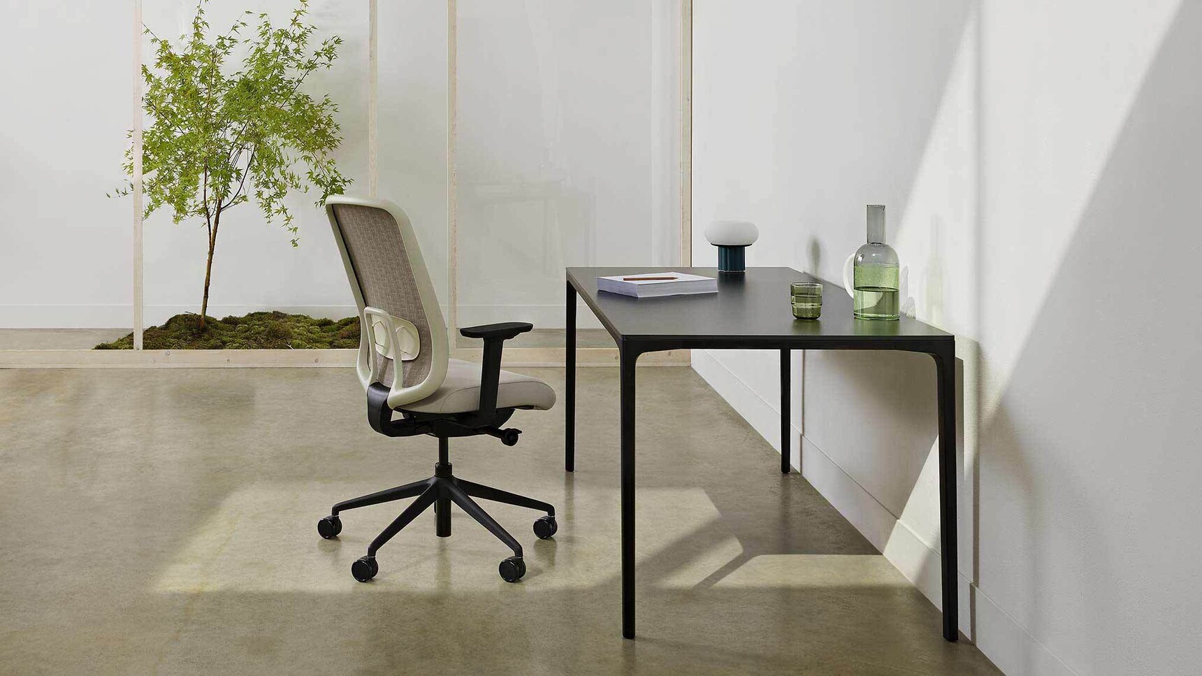 Boss Design Sia Mesh Back Office Chair Cloud Seaqual Knitted Black Base At Desk Family Image