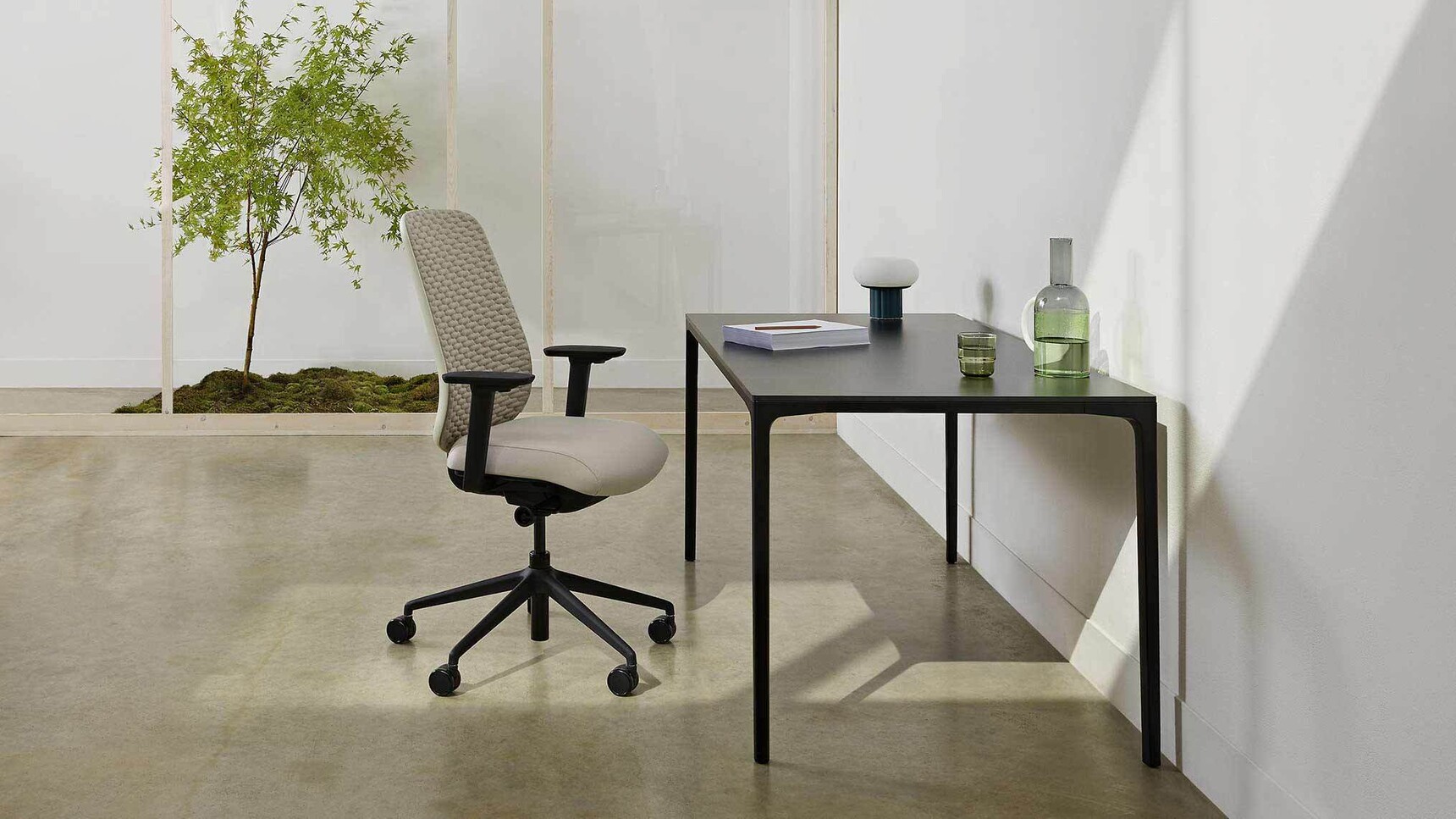 Boss Design Sia Mesh Back Office Chair Cloud Seaqual Knitted At Desk Family Image