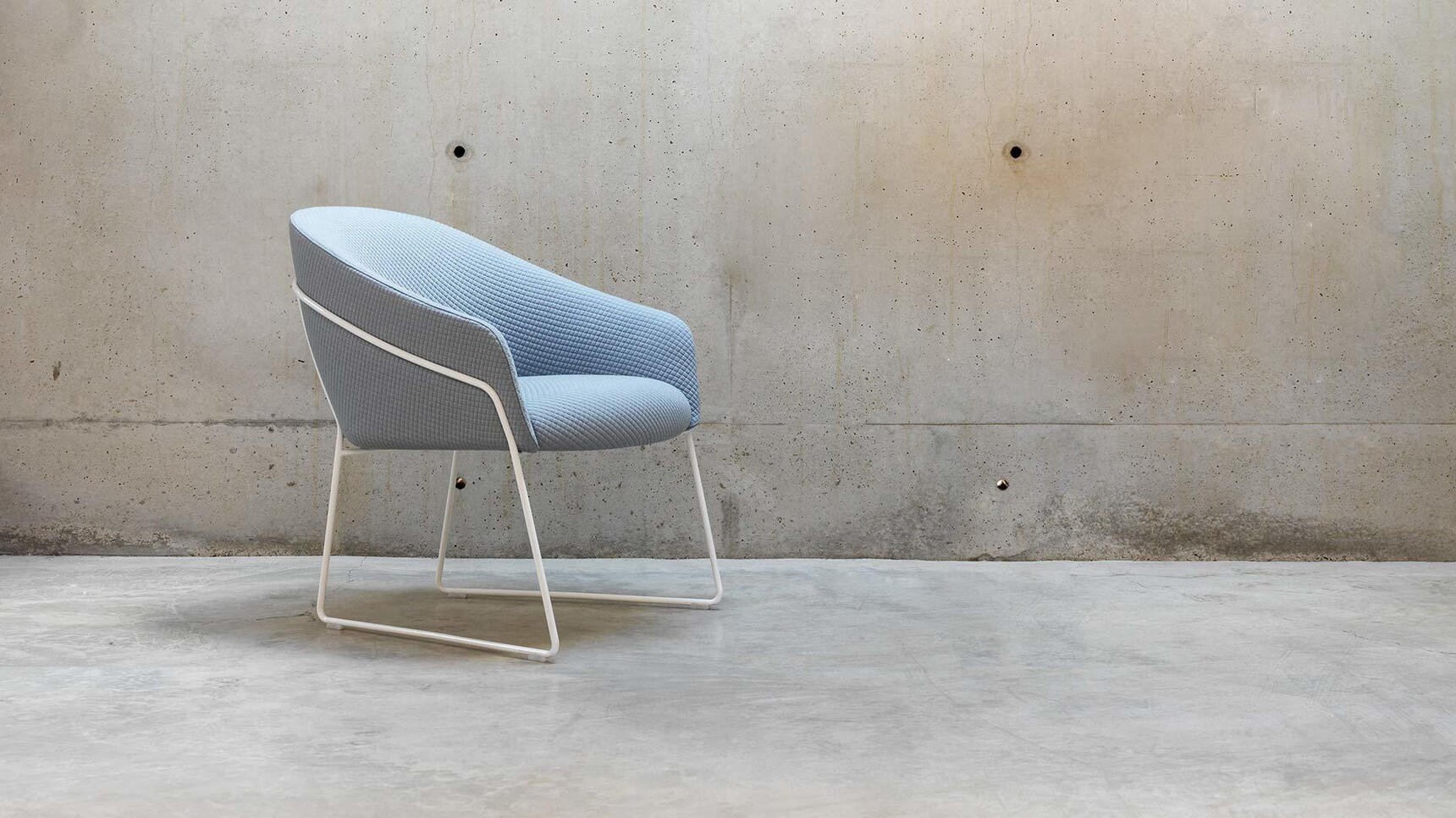 Boss Design Paloma Lounge Chair With Sled Base Family Image