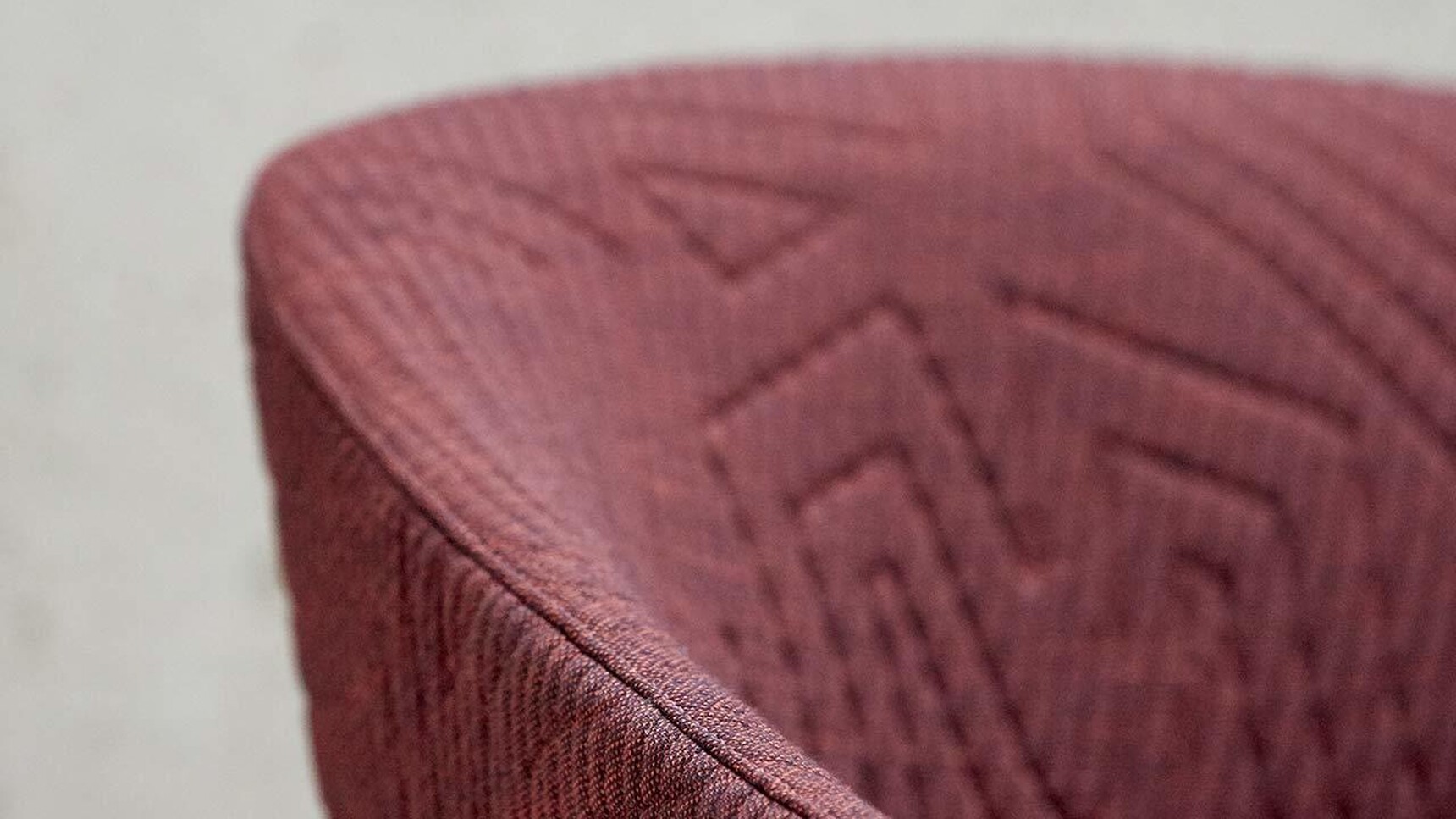 Paloma Lounge Wood Leg Detail 5