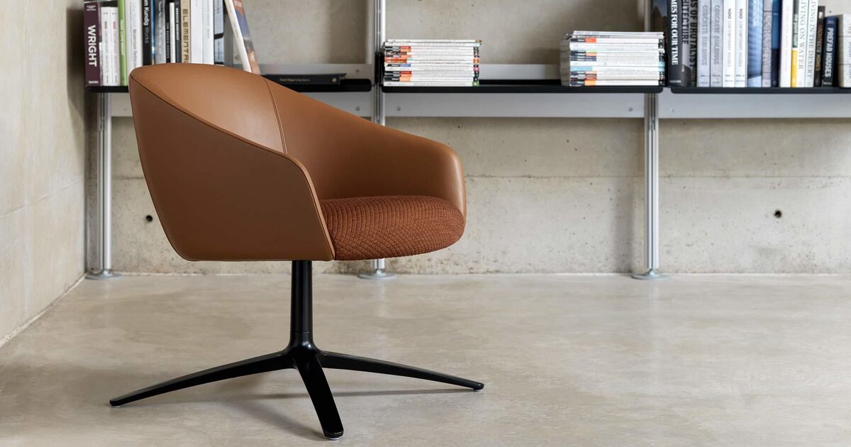 Boss Design Paloma Lounge Chair With Four Star Base