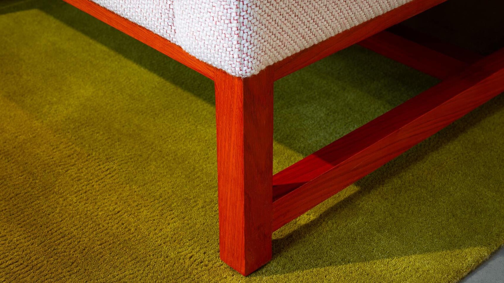 Boss Design Orten Modular Seating System With H Frame Detail Image Of Base