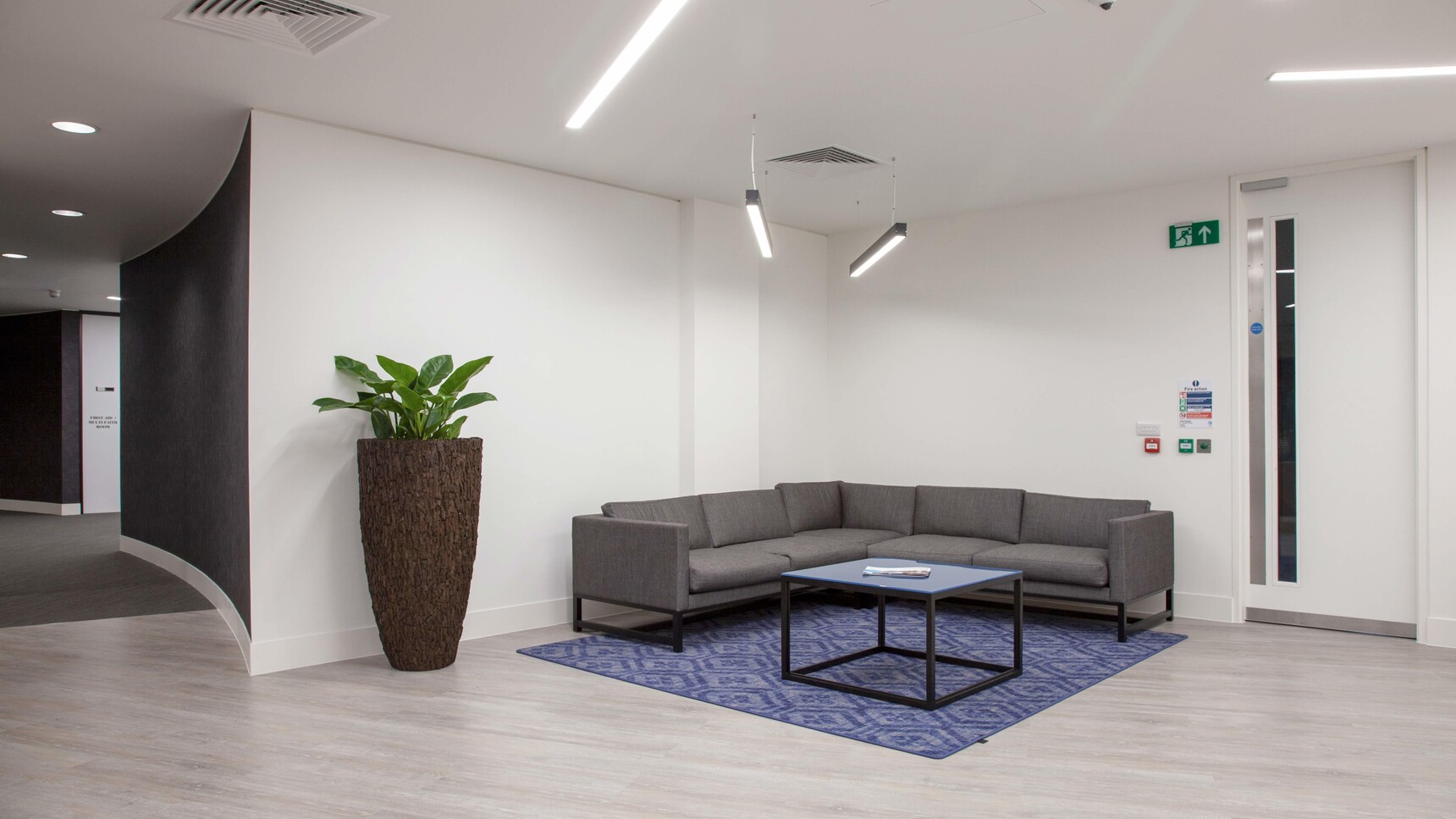 Boss Design Orten Modular Seating System With H Frame In Office Setting