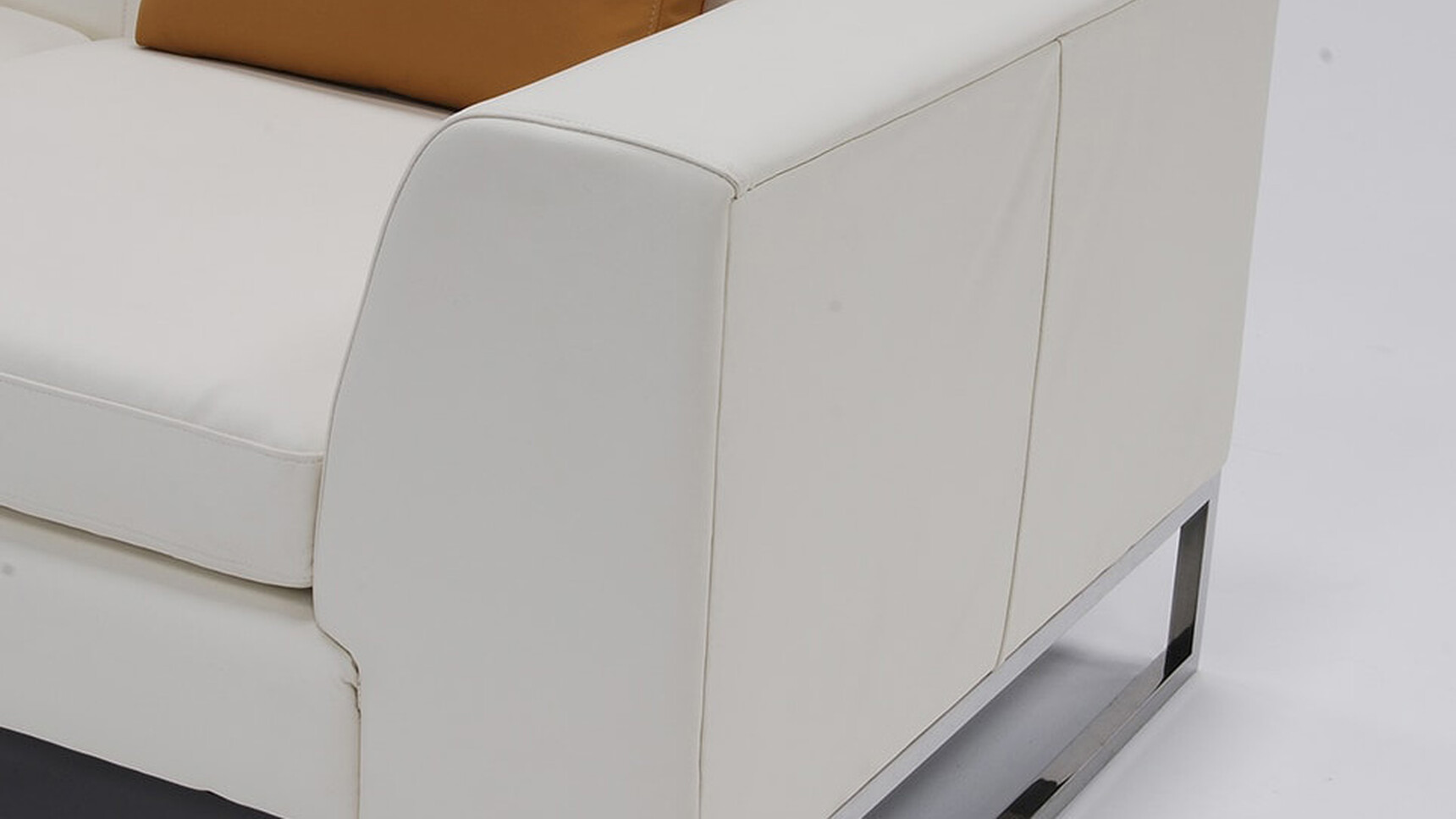 OB&B New Beem Sofas Detail Image
