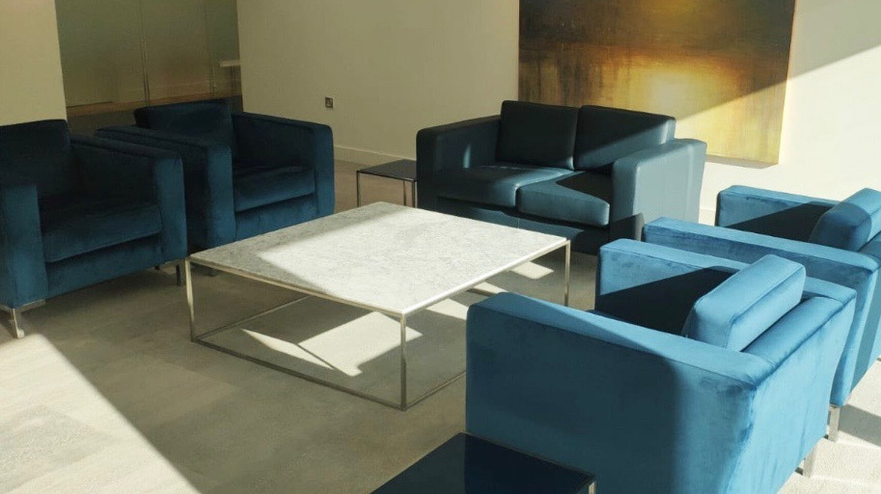 OB&B Havannah Sofa Family Image