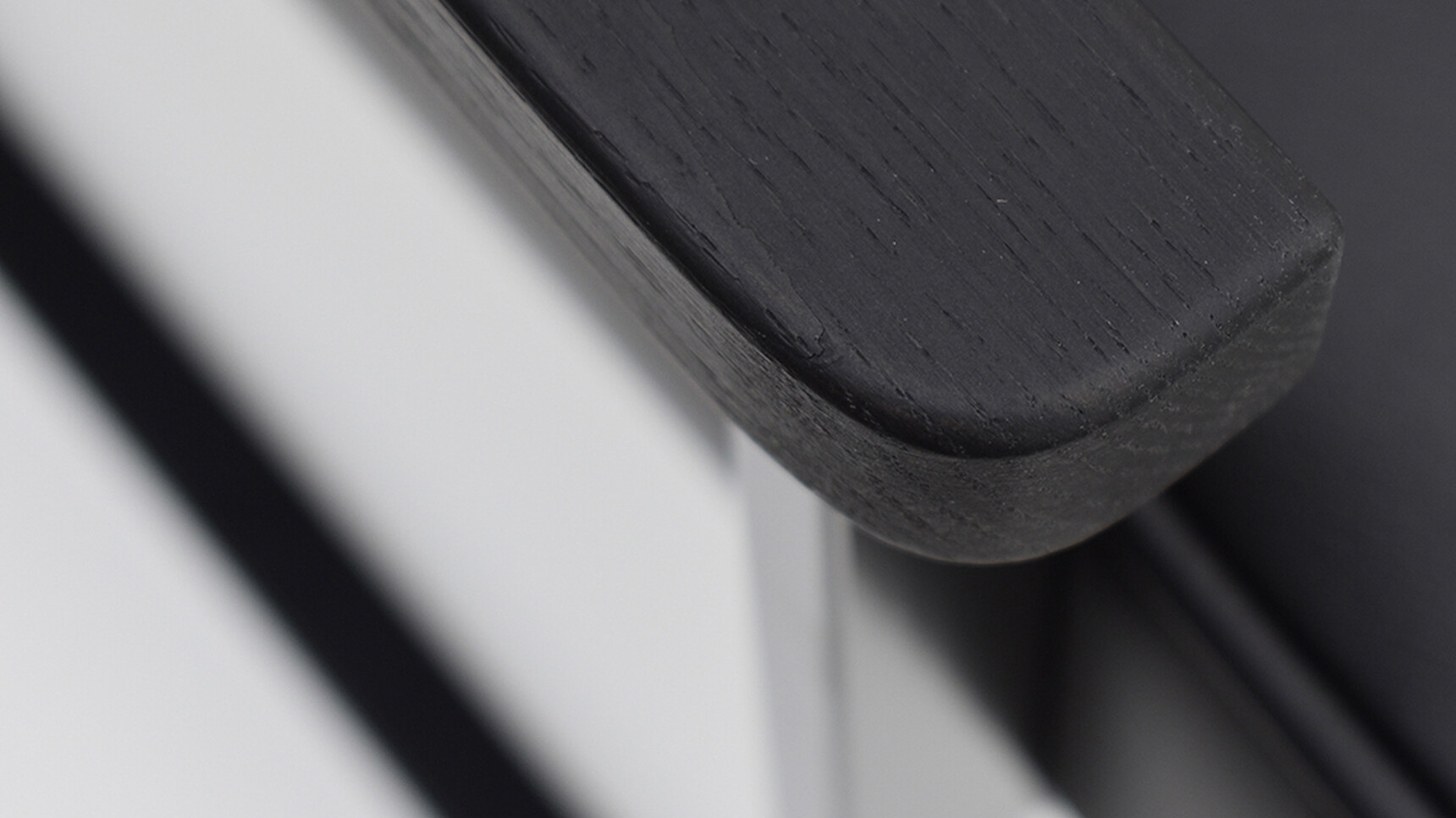 OB&B Audrey Dining Detail Image