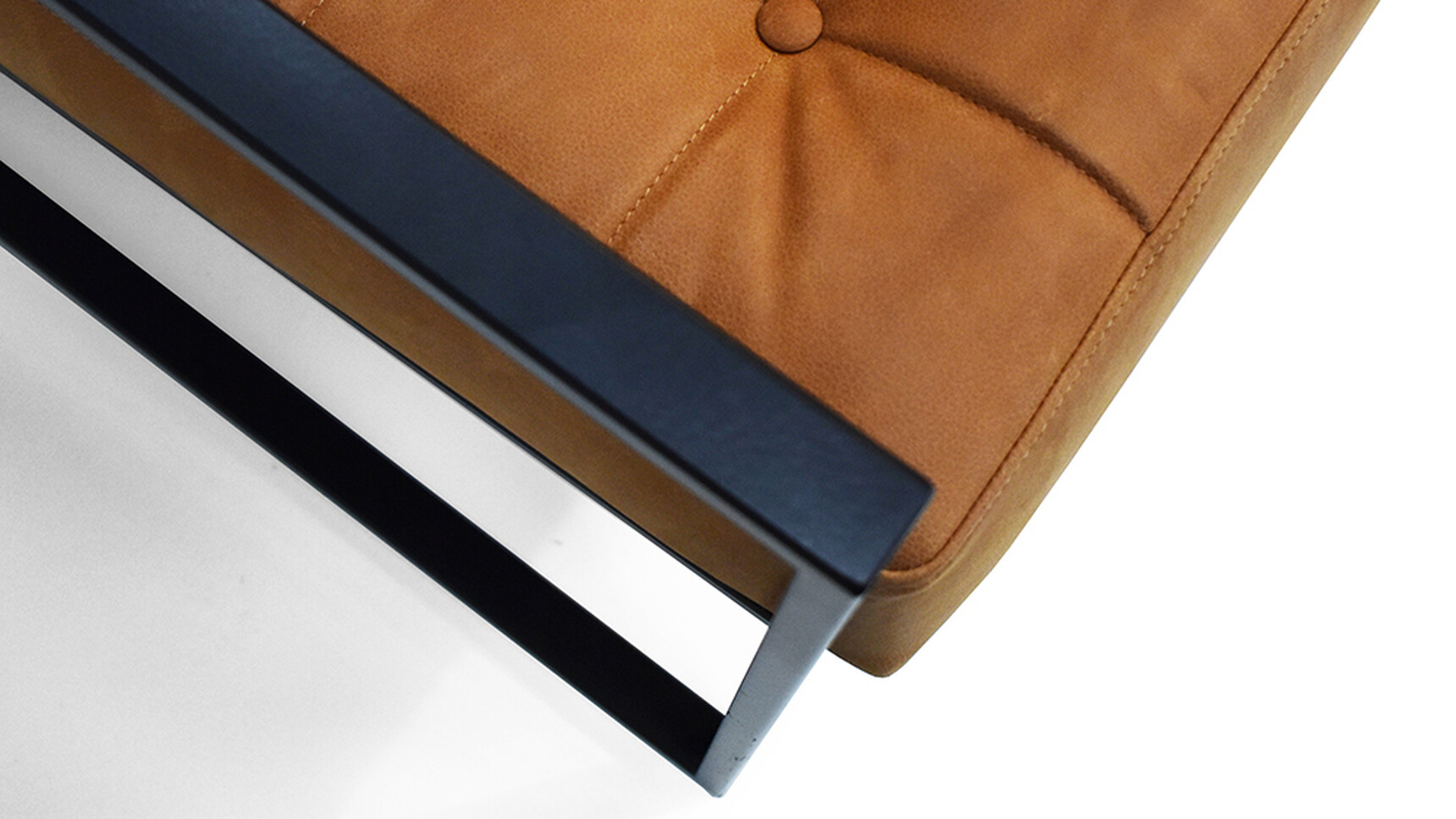 OB&B Audrey Classic Seat Detail Image
