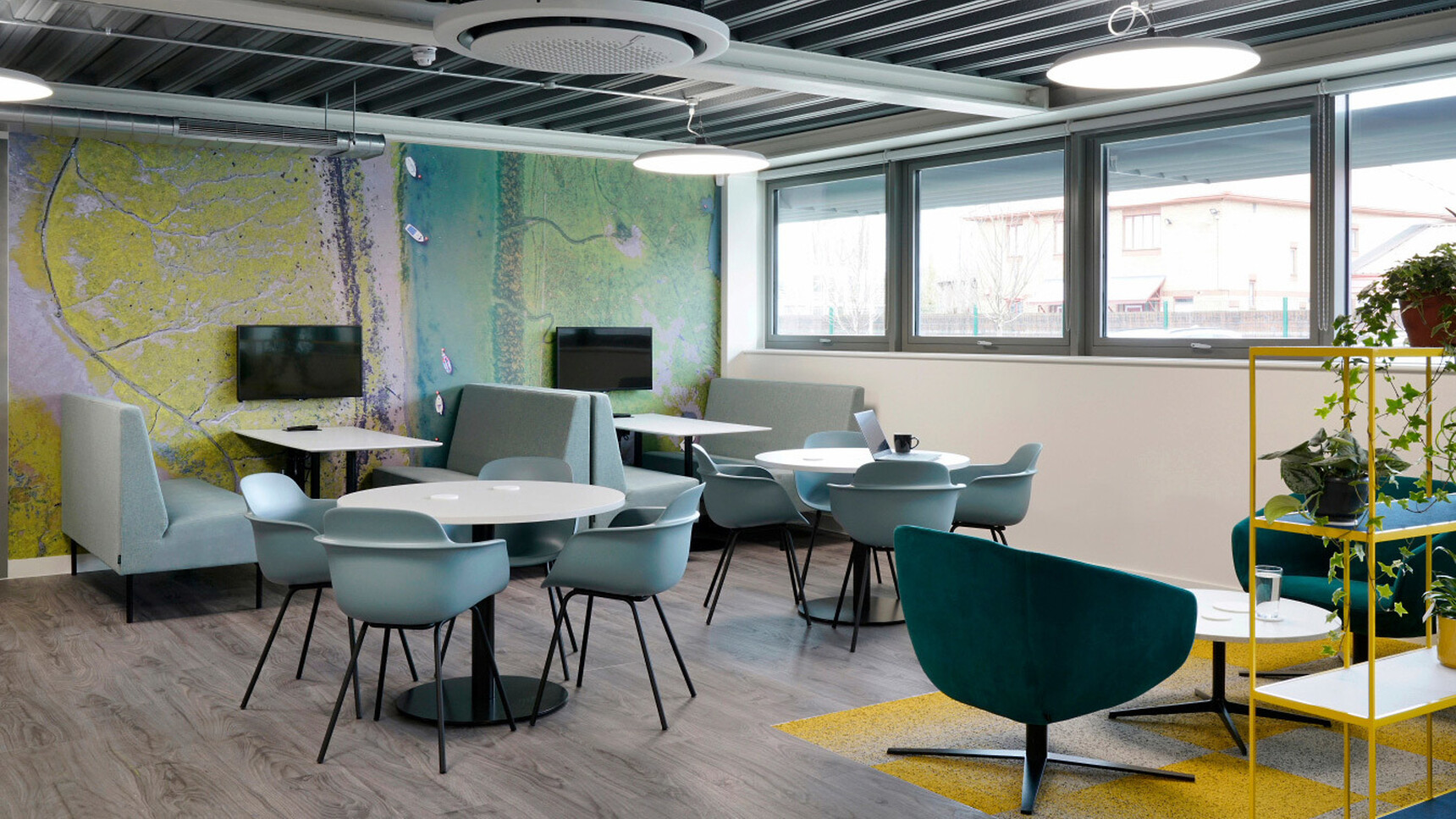 Connection Luna Work Cafe Chairs With Four Leg Bases In Office Setting