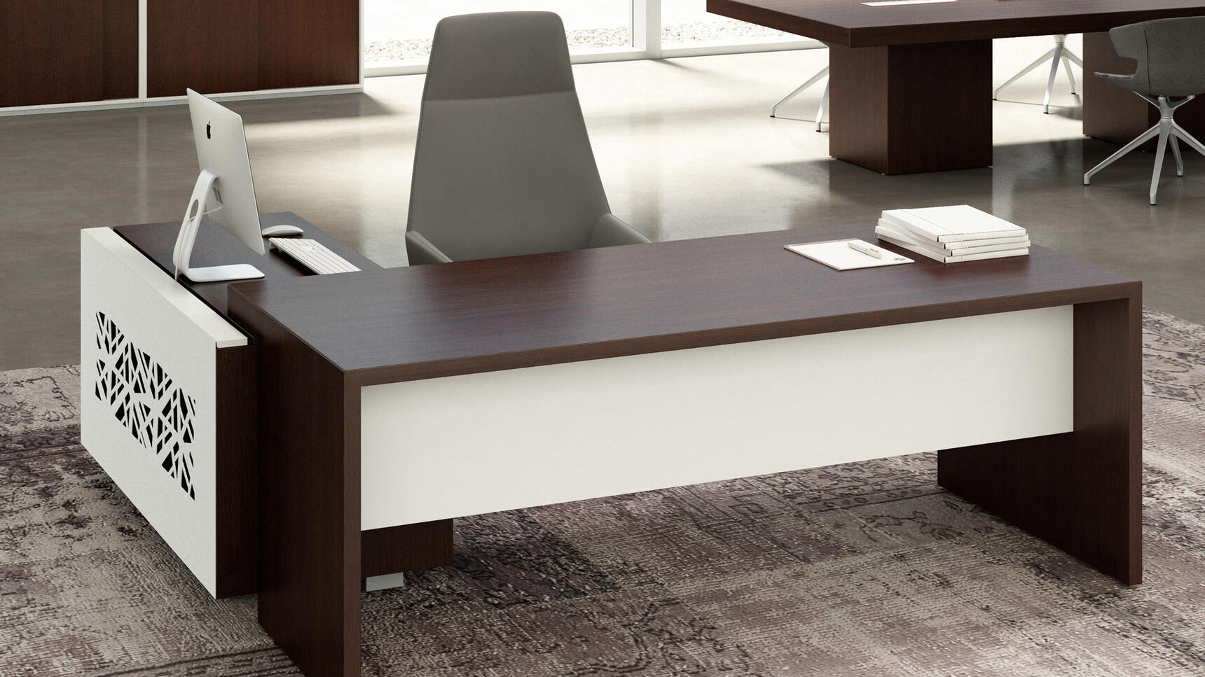 Quadrifoglio T45 L-Shaped Desk with Return & Low Credenza Family Image