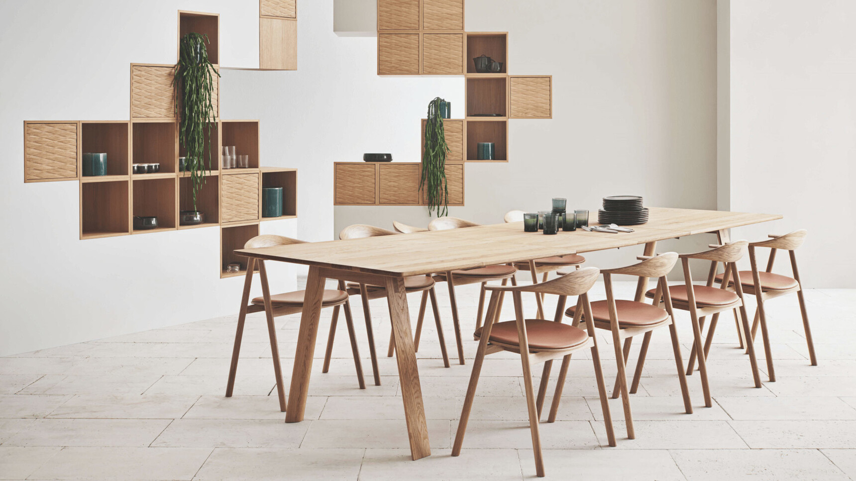 Bolia Swing Meeting Chairs With Upholstered Seat In Dining Setting