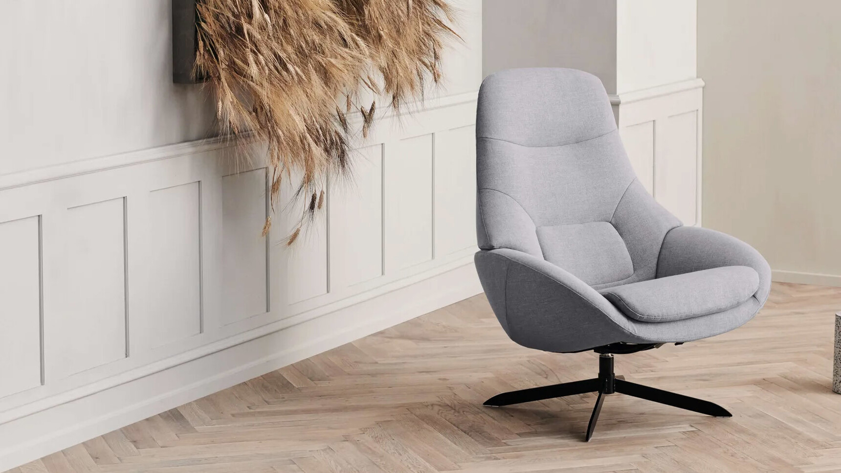 Bolia Saga Grand Lounge Armchair Purple Upholstery Family Image