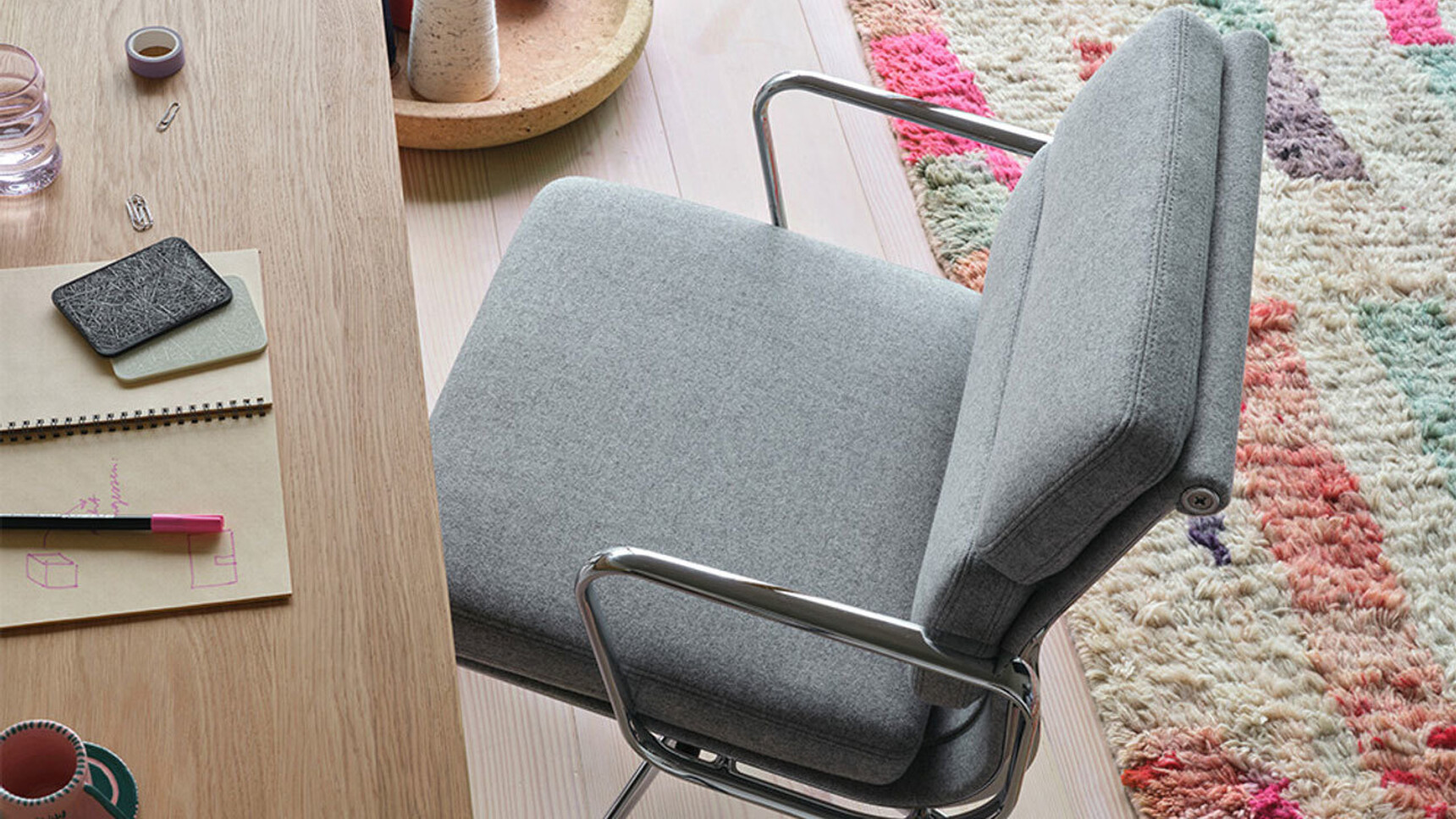 Vitra Charles & Ray Eames Soft Pad EA231 Chair At Home Office Desk Overhead Image