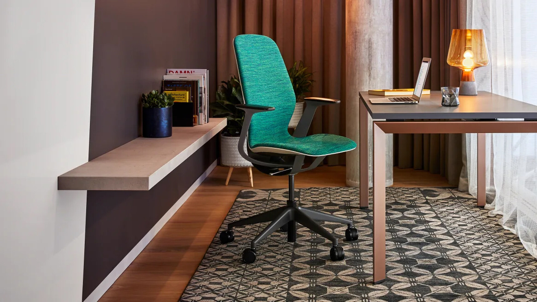 Steelcase SilQ Green Upholstery At Desk