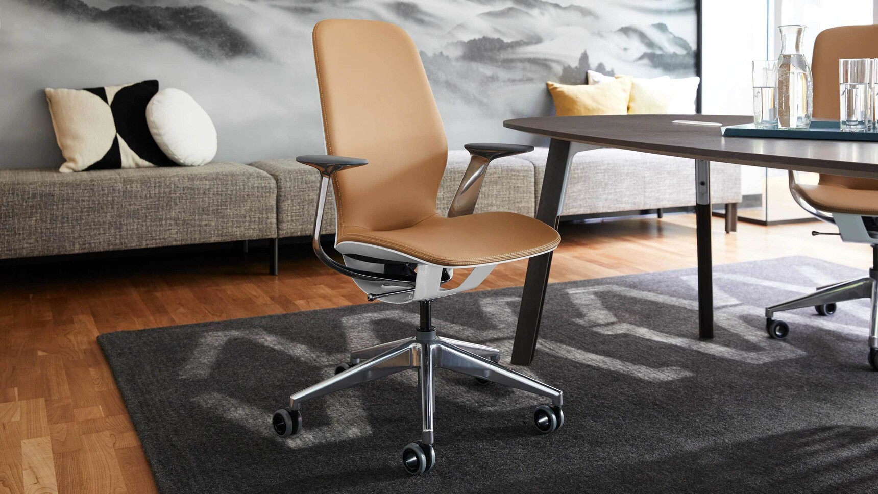 Steelcase SilQs At Desk