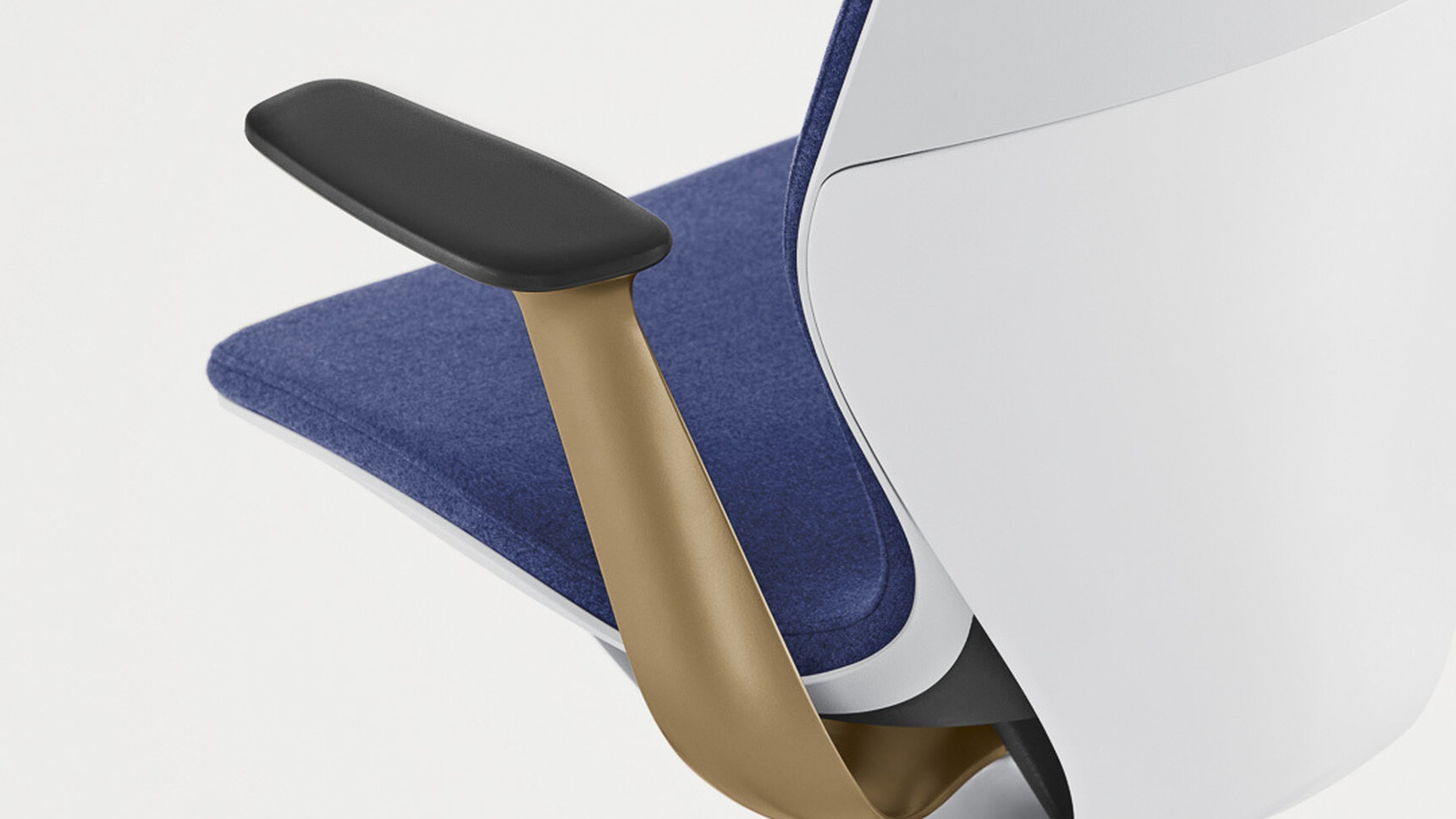 Steelcasae SilQ Upholstered Office Chair Lux Edition Seat Arm Detail Image