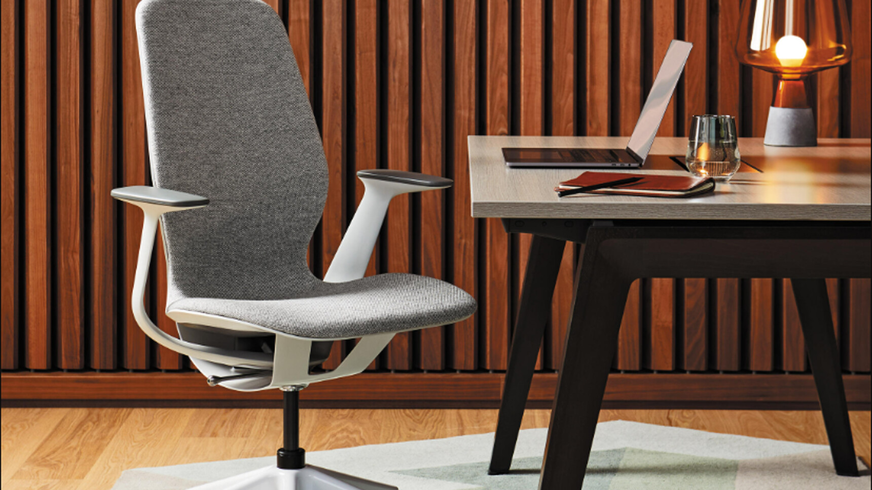 SilQ Upholstered Office Chair Home Edition Seagull At Desk Detail Image