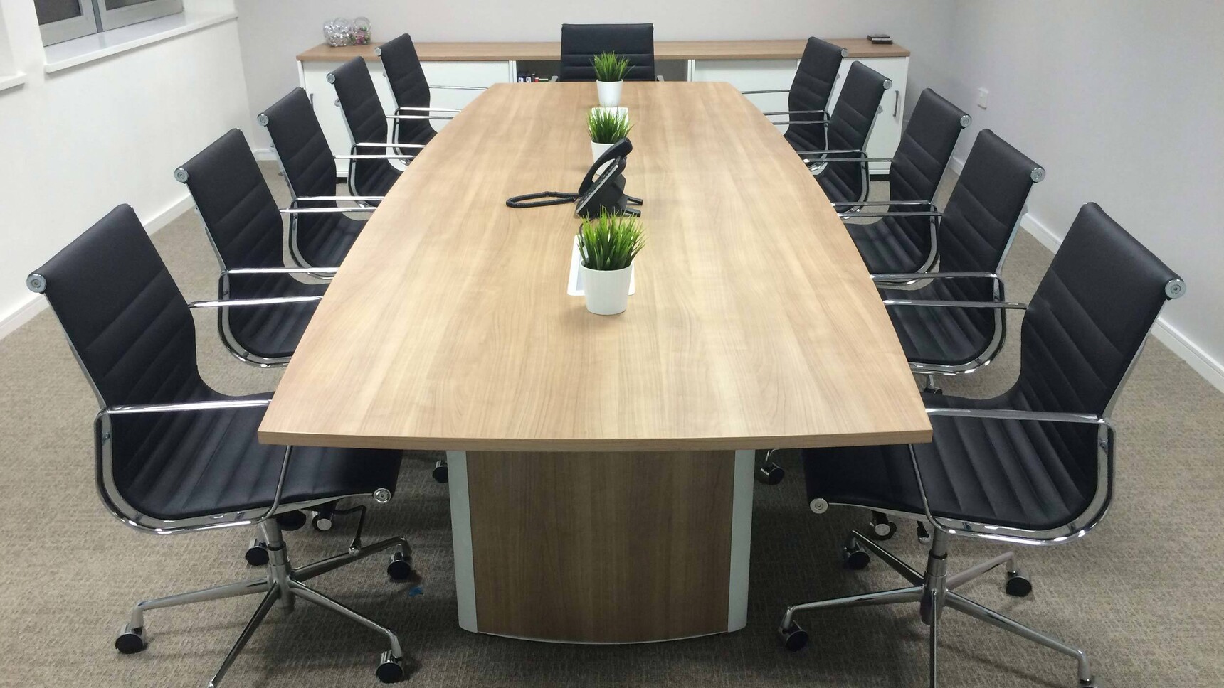 Elite Office Furniture Aerofoil Boardroom Table With Chairs At Table With Chairs Detail Image