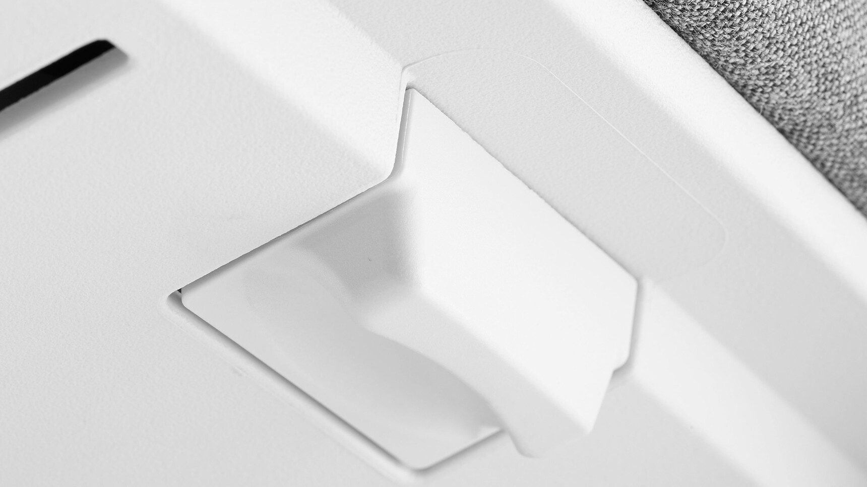 Boss Design Tauro Mesh Back Office Chair With Grey Seat Upholstery And White Frame Finish Detail Image