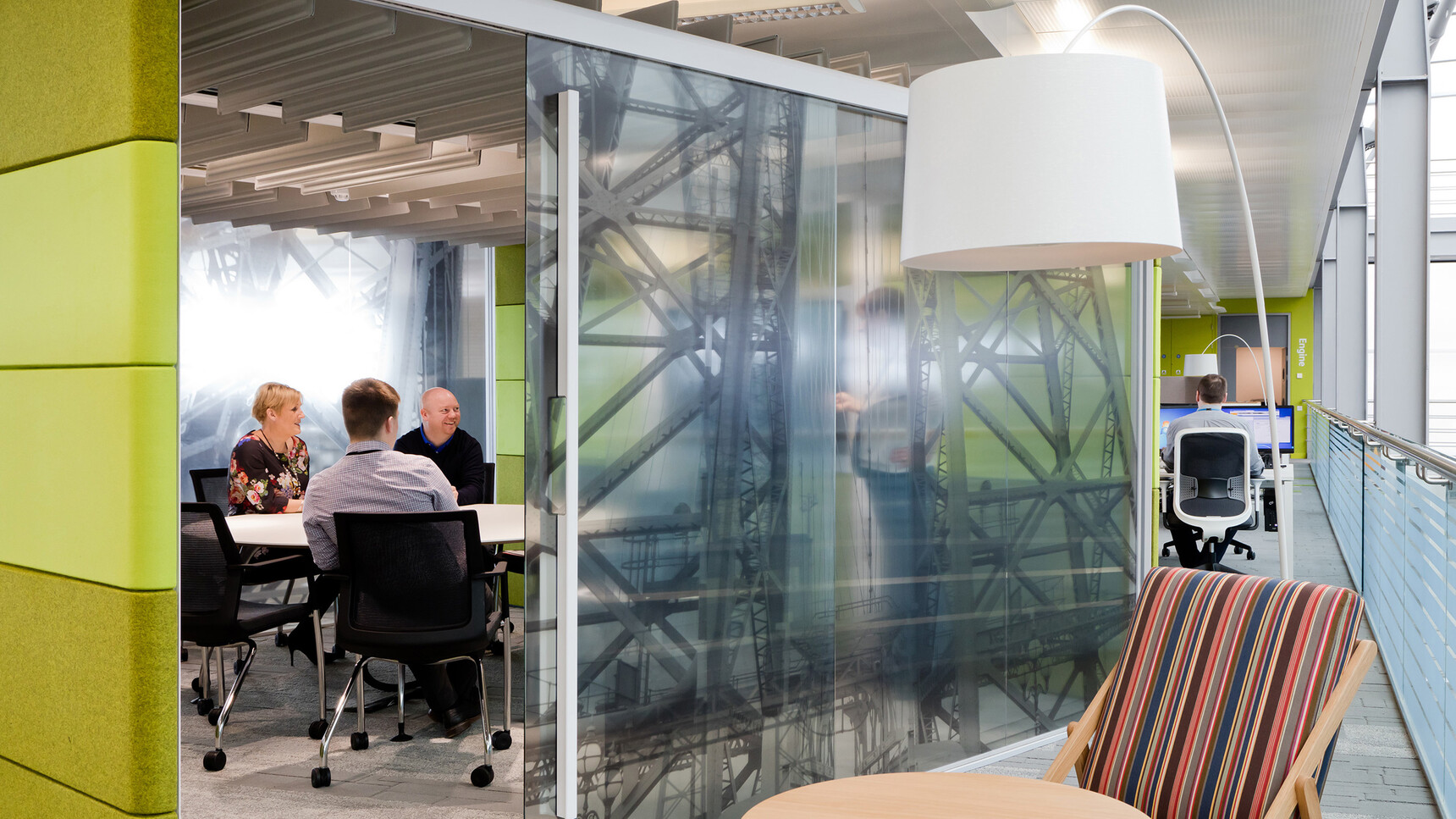 Orangebox Air Pod Family4