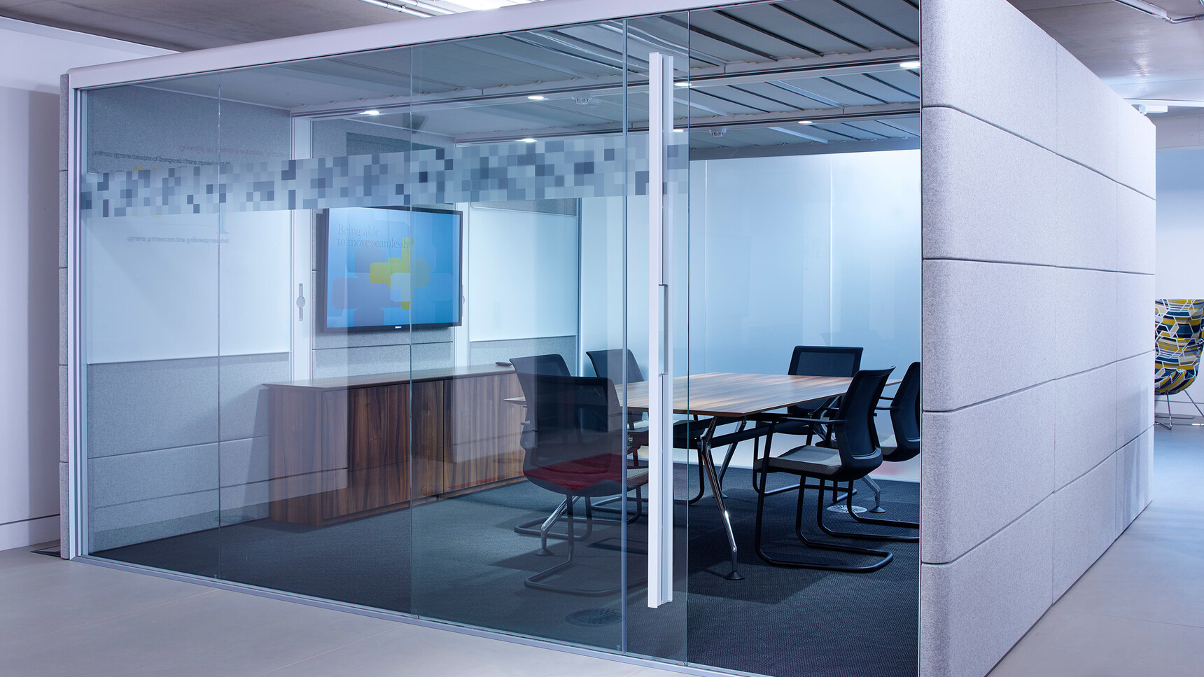 Orangebox Air Pod Family5