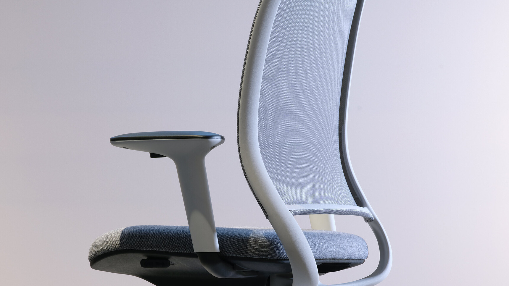 Orangebox Recur Mesh Back Office Chair Light Grey Detail Image