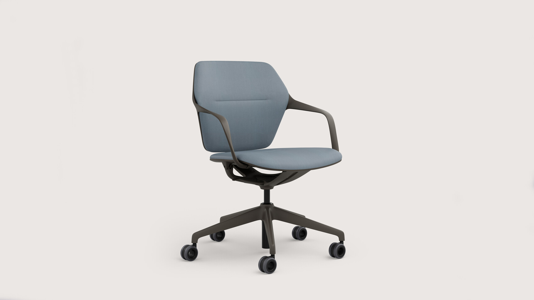 Brunner Ray Work 9225 Upholstered Clay Dark Family Image