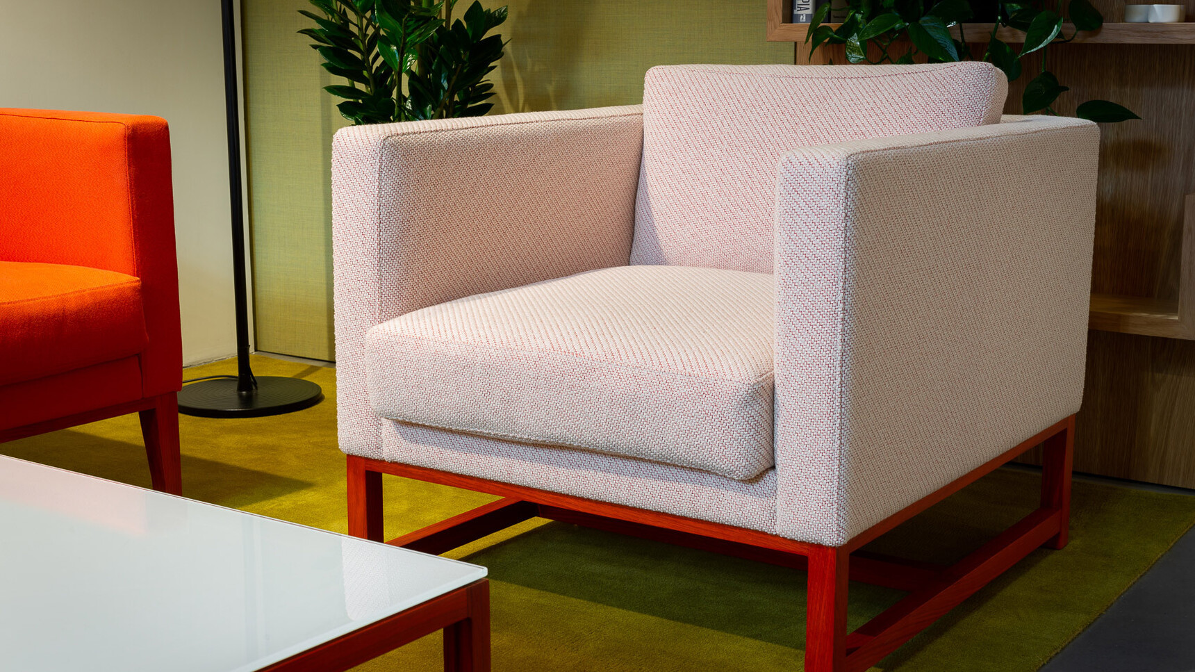 Boss Design Orten Lounge Armchair Detail Image