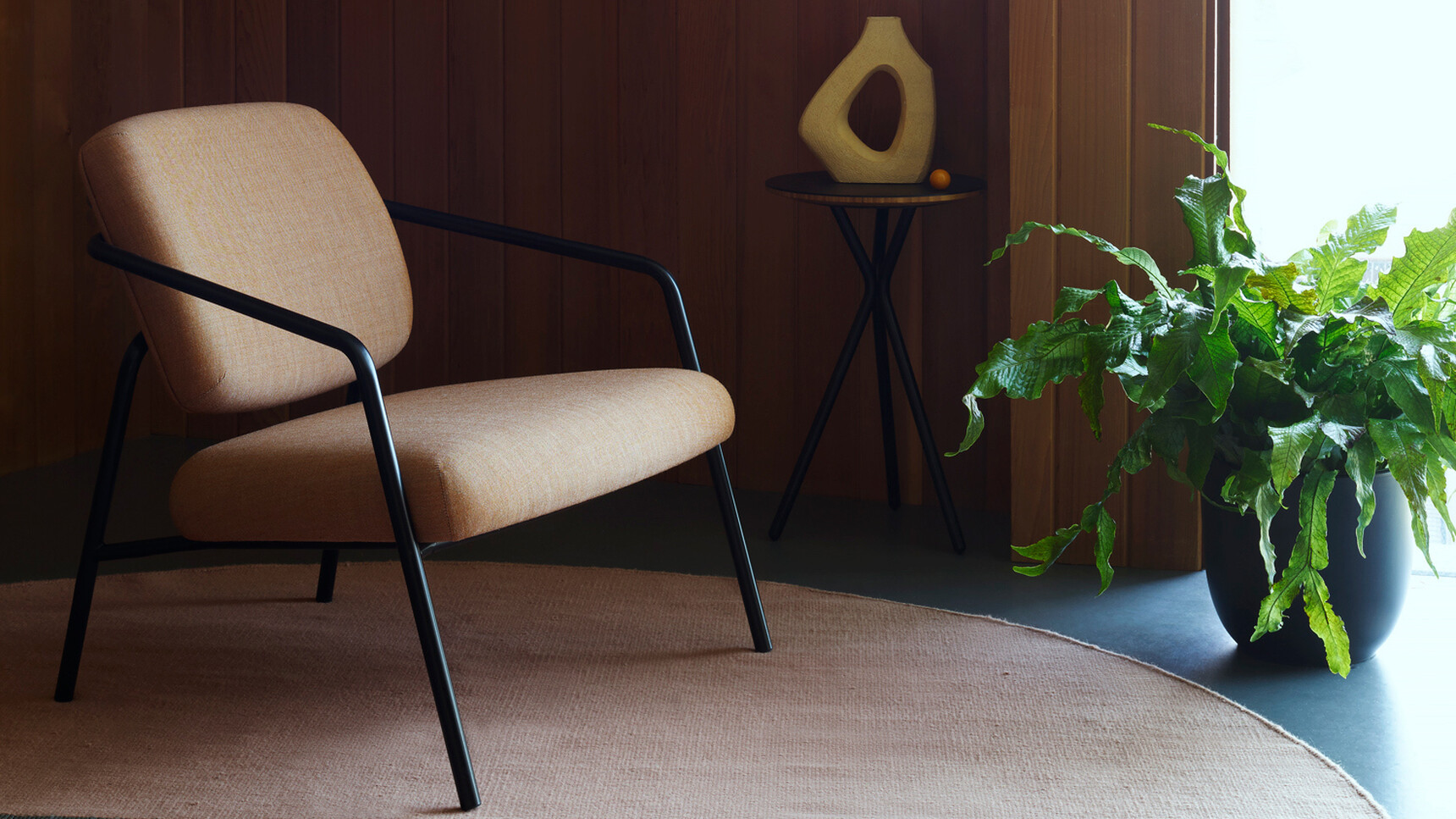 Boss Rosa Lounge Armchair Black Family Image