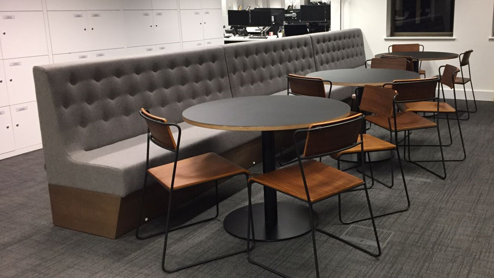 Workstories Pedestal Round Café Tables With Round Base Black Finish