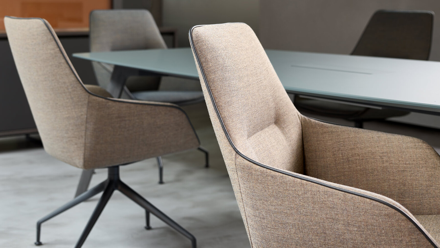 Four Brunner Ray Soft Mid Back Office Chairs Detail Image