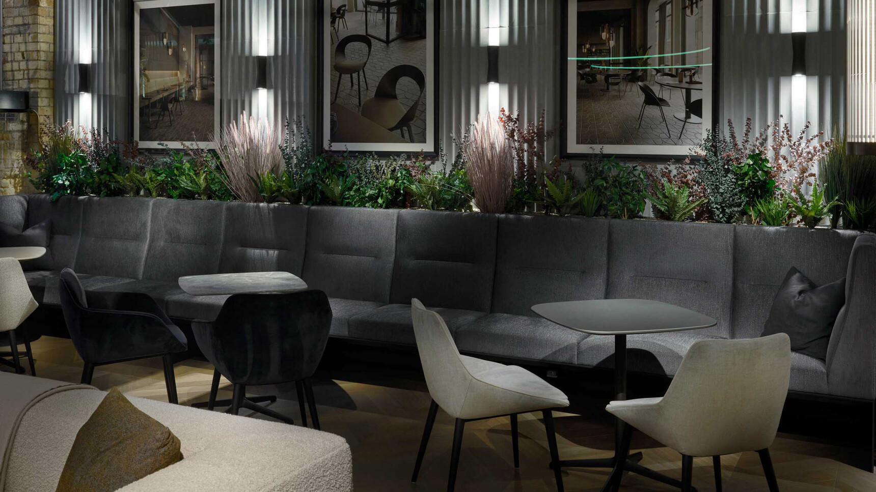 Brunner Ray Soft 9613 Low Chairs In Breakout Area