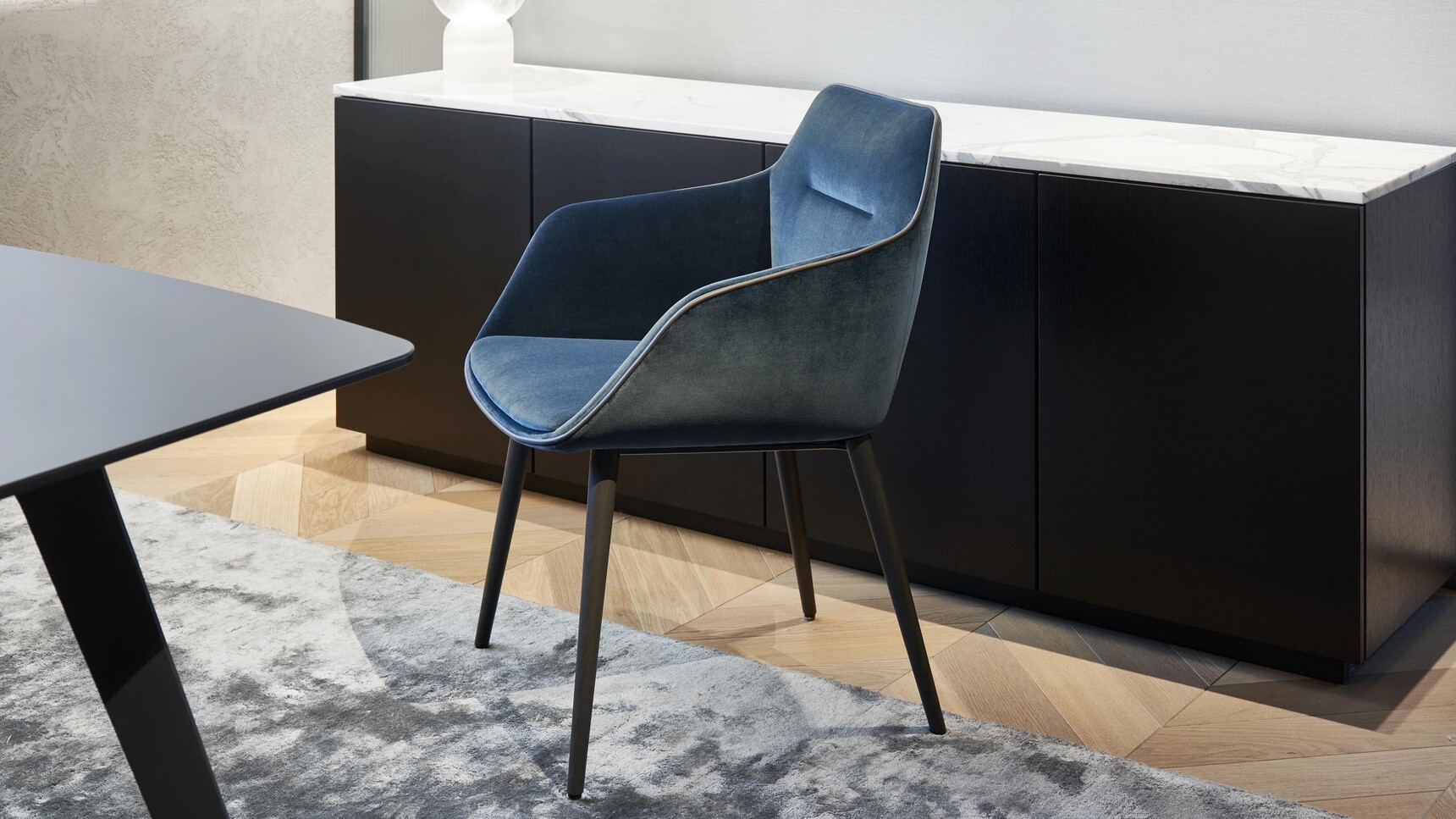 Brunner Ray Soft Chair 9613 At Ray Table 9312 Family Image