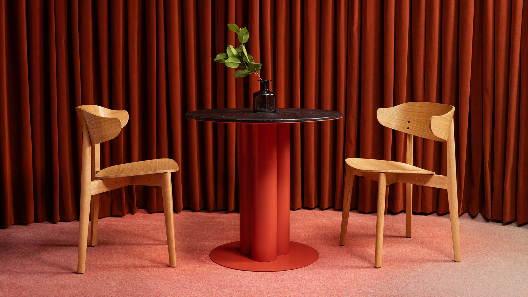 Deadgood Setter Meeting Chairs Solid Oak At Chonk Table Family Image