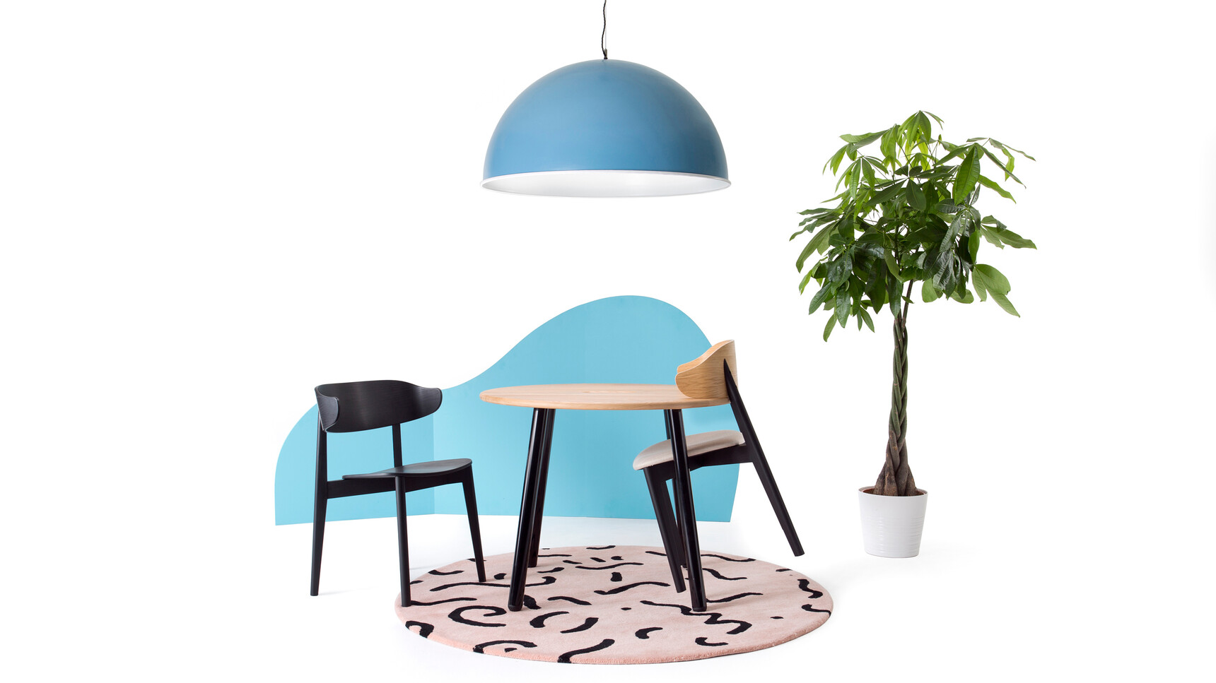 Deadgood Spun Light | Large Blue Finish With Setter Meeting Chairs Family Image