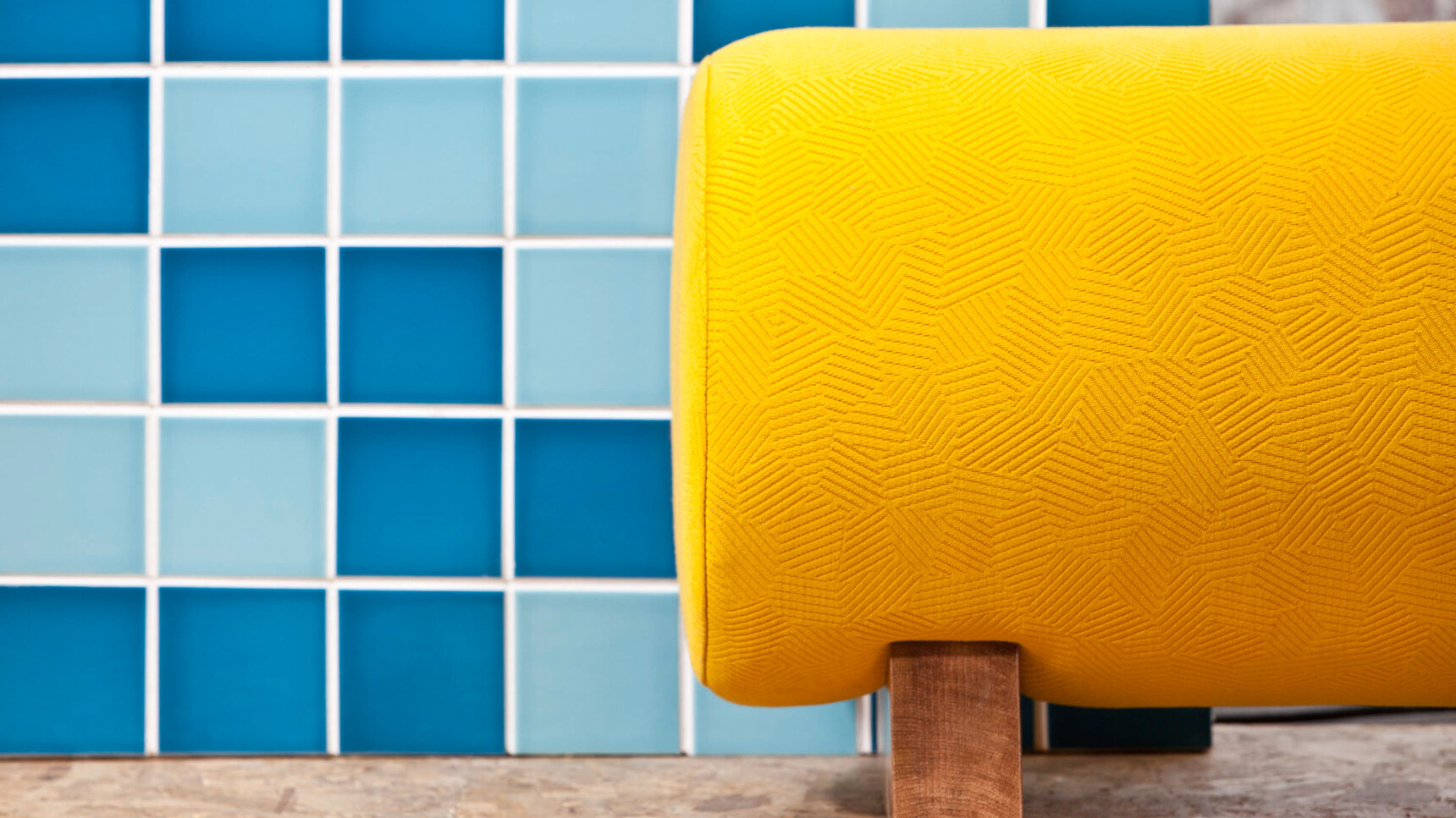 Deadgood Woody Bench | Small Yellow Upholstery Detail Image